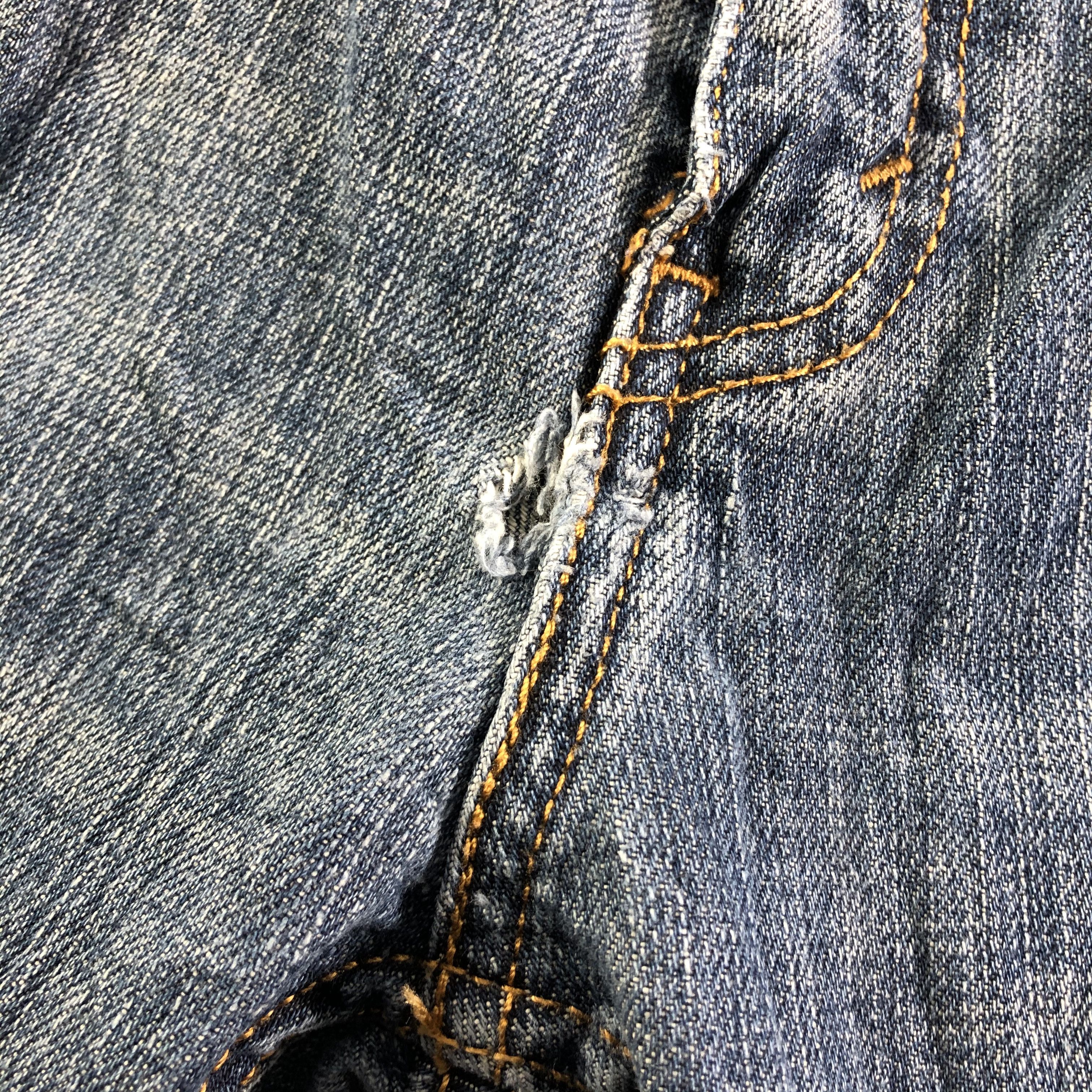 Levi's Vintage Levis 559 Jeans-J3385 Size US 39 - 9 Thumbnail