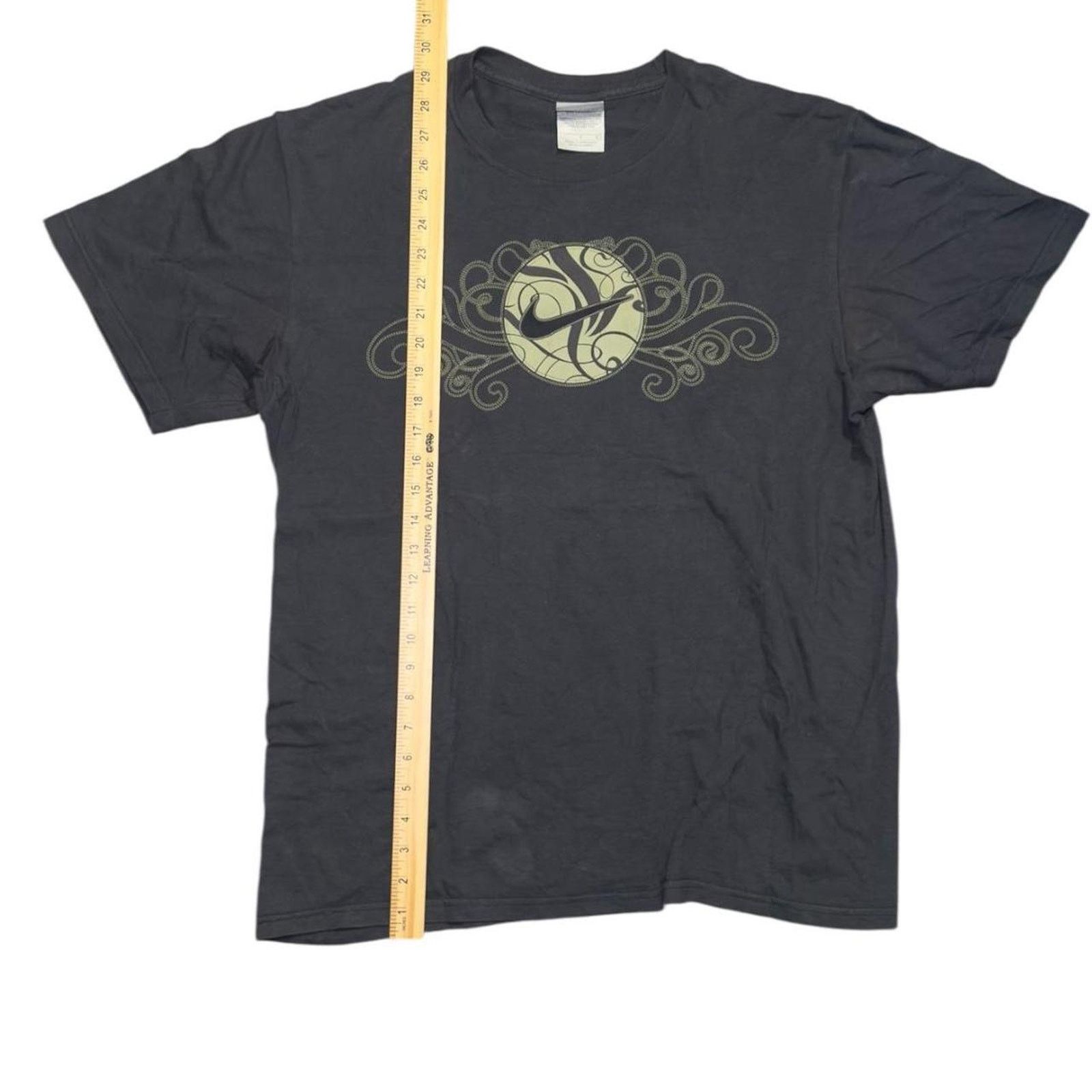 Nike Nike volleyball graphic tee Size US L / EU 52-54 / 3 - 6 Thumbnail