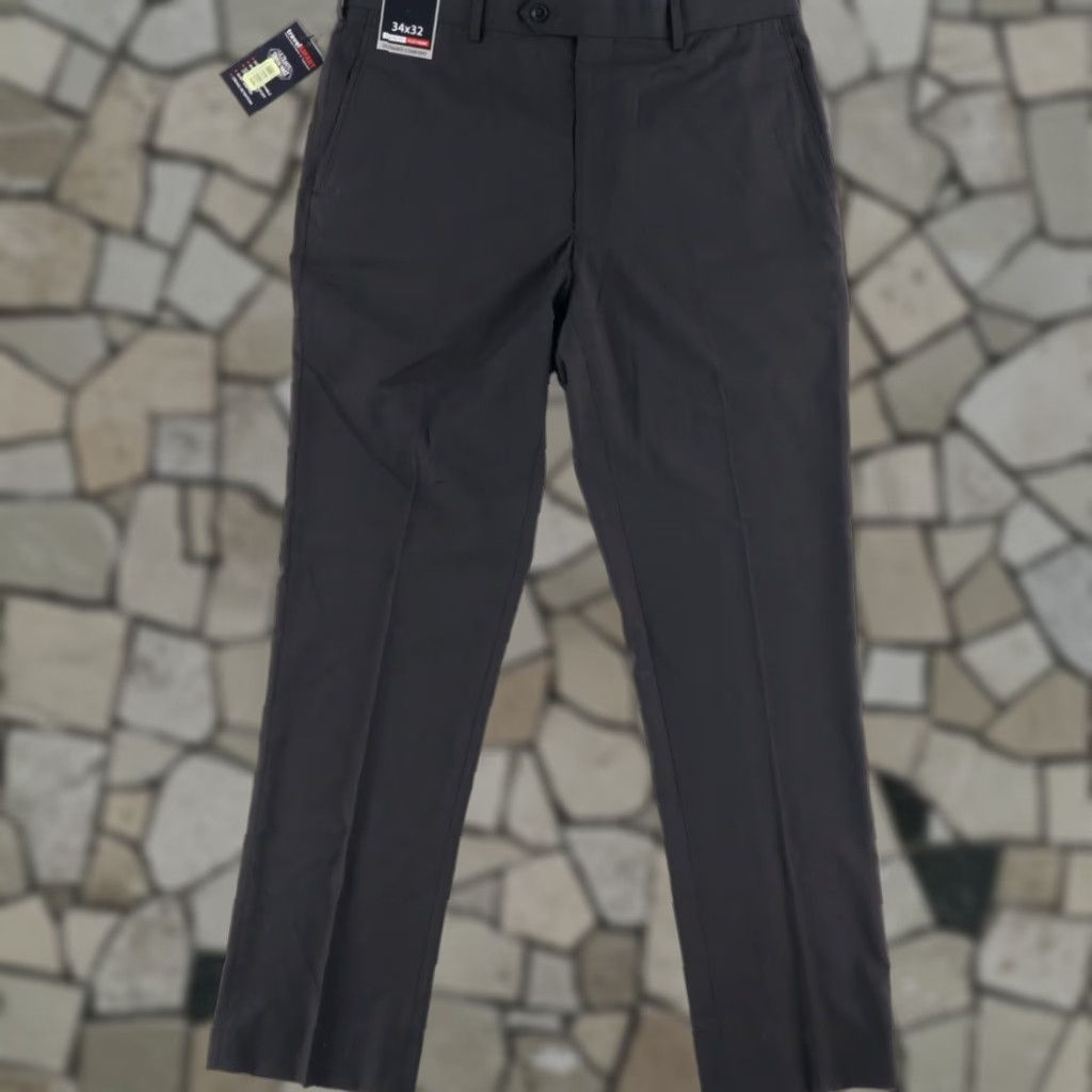 Roundtree & Yorke Roundtree & York Stretch Travel Smart Flat Front Chino Pants Charcoal Men's 34 Size US 34 / EU 50 - 1 Thumbnail