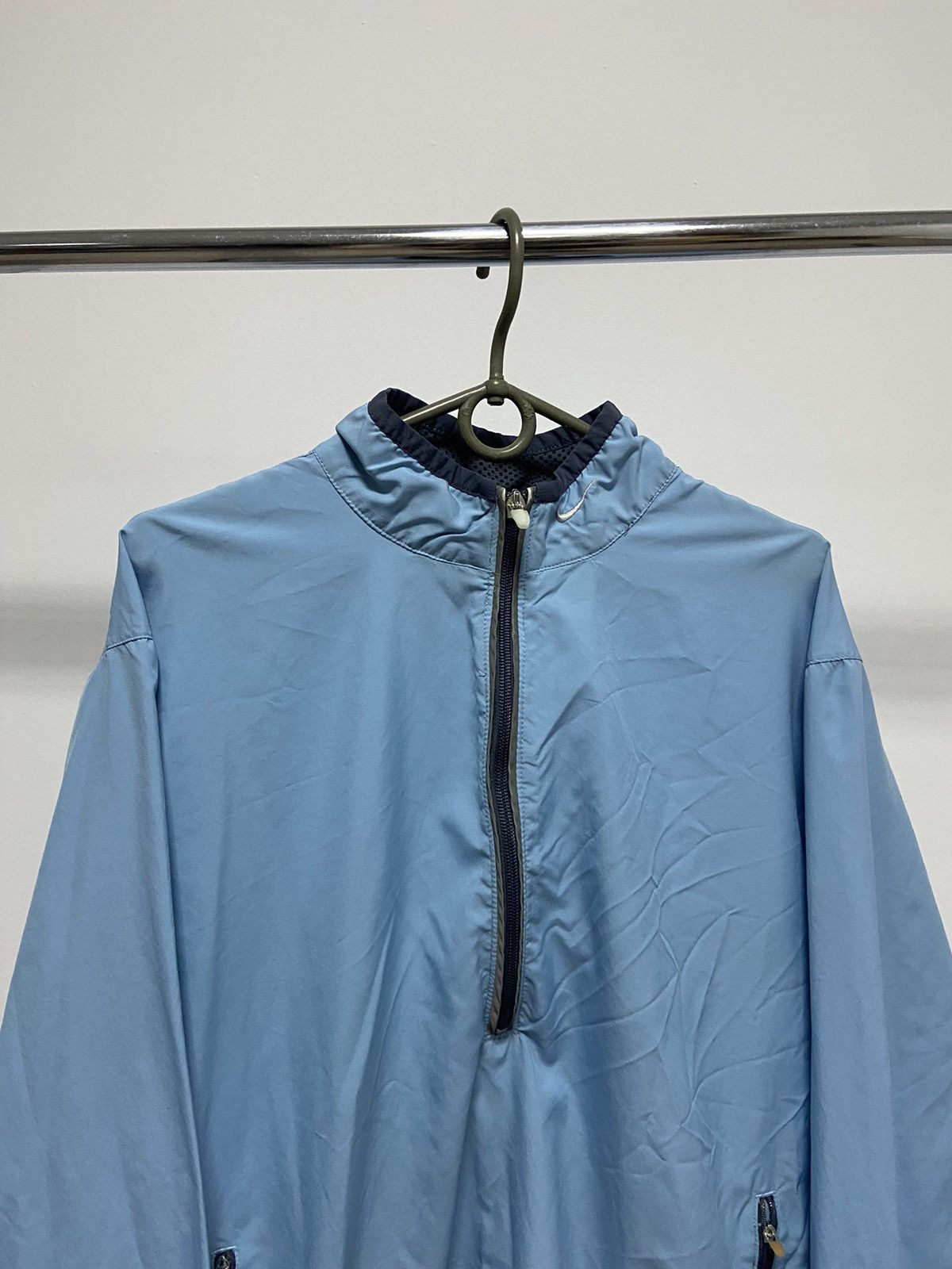 Nike × Vintage Nike Vintage Jacket Windbreaker Anorak Small Logo Y2K Nylon Size US L / EU 52-54 / 3 - 3 Thumbnail