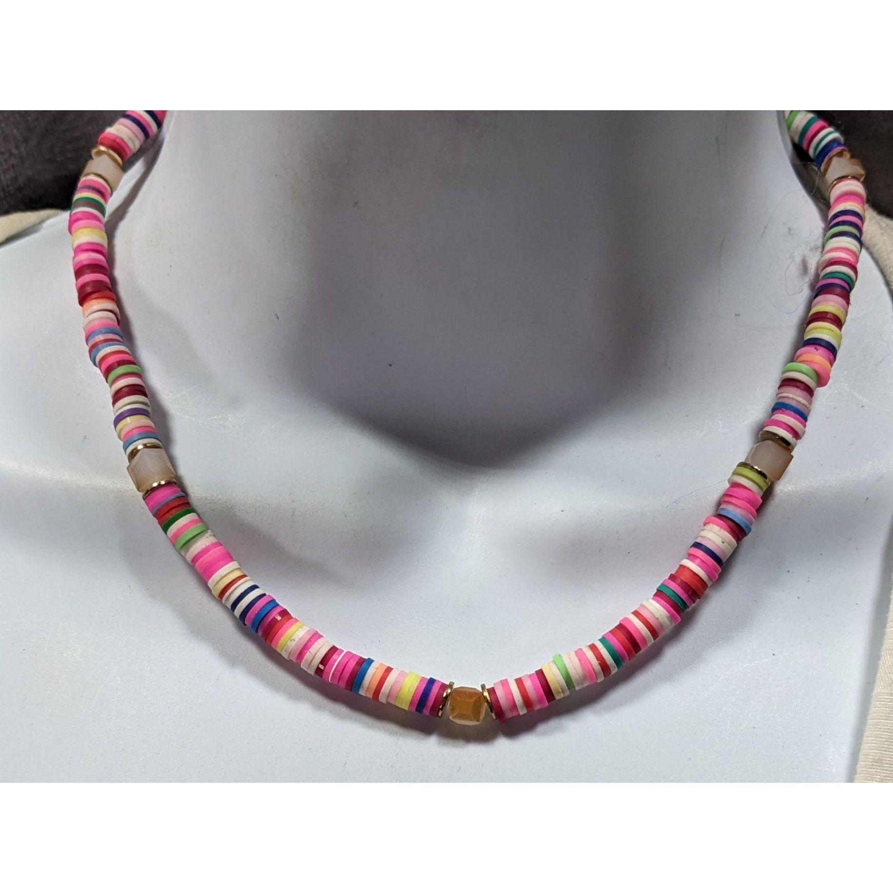 Other Pink Vinyl Disc Beaded Necklace With Faceted Glass Accents Size ONE SIZE - 4 Thumbnail