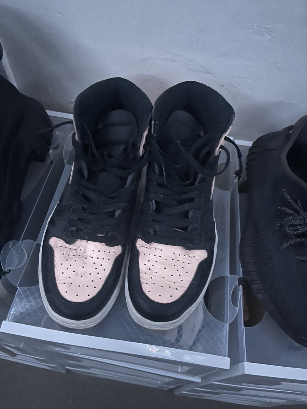 Jordan Brand Crimson tint Jordans Size US 10.5 / EU 43-44 - 6 Thumbnail