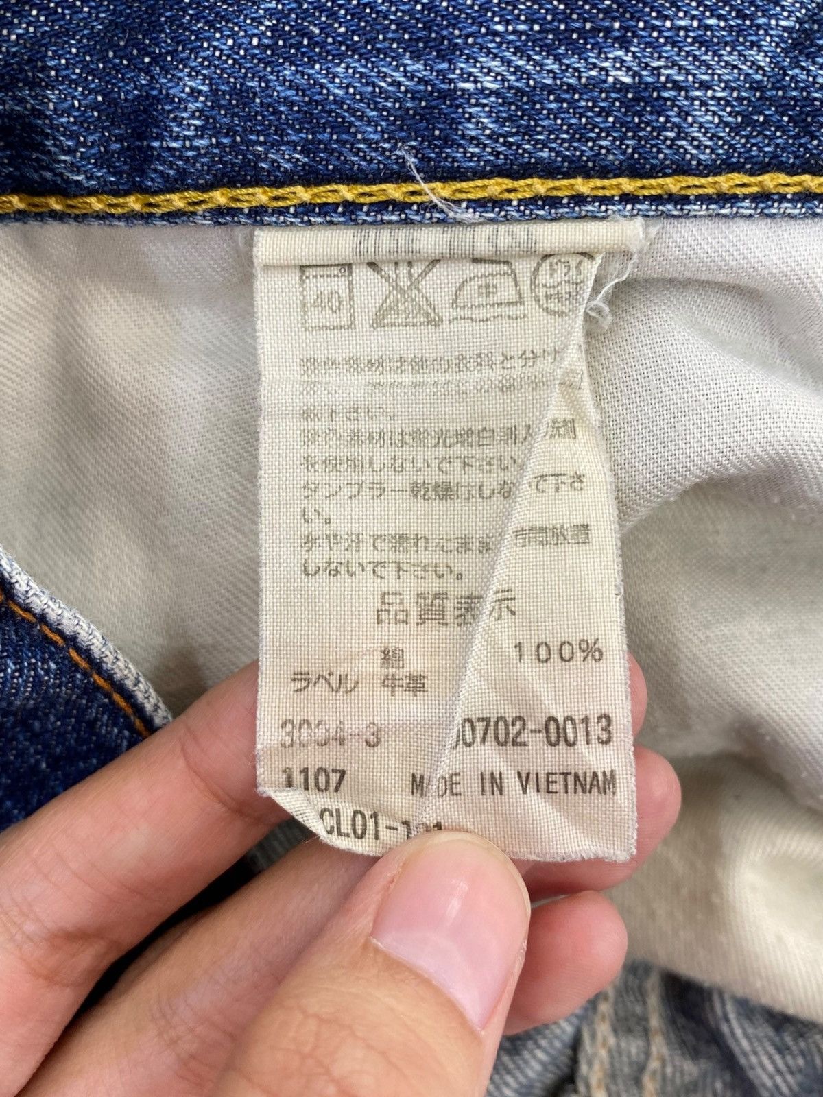 Levi's Vintage Levi’s Blue Faded Wash Style Loose Jeans Size US 30 / EU 46 - 10 Thumbnail
