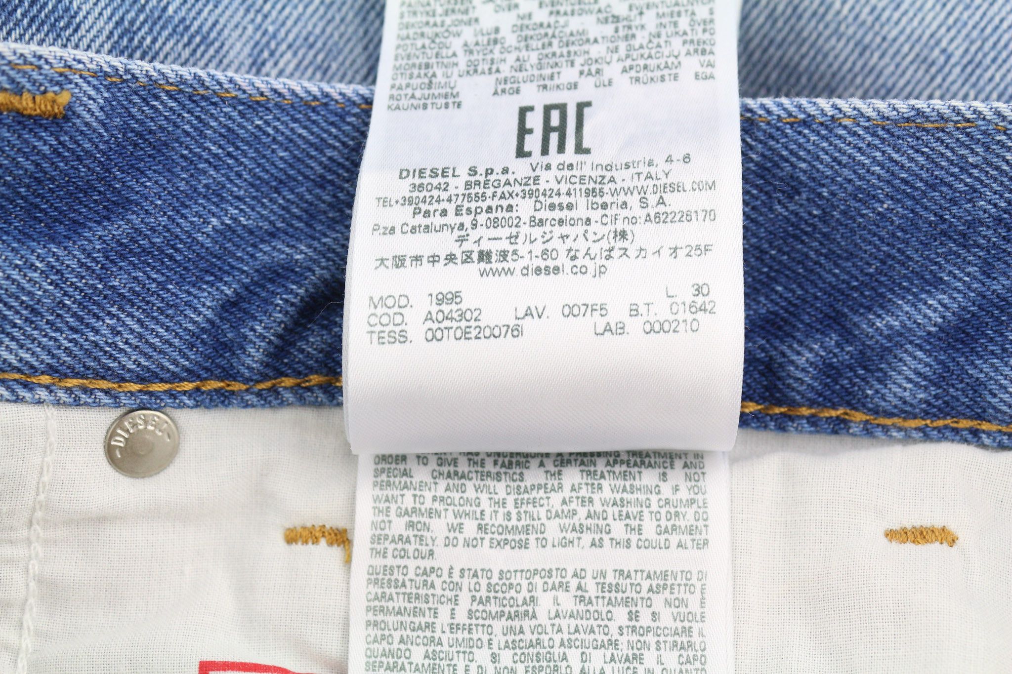 Diesel 1995 007F5 W31 Slim Straight Washed Logo Jeans 40220 Size US 31 - 12 Thumbnail
