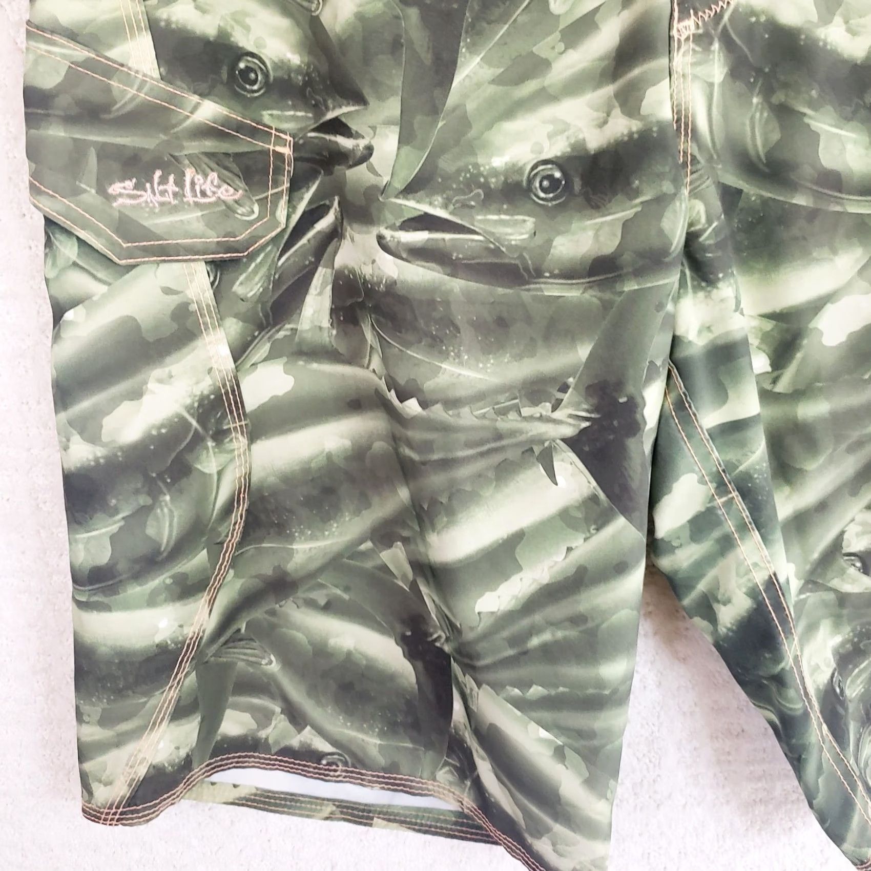 Vintage Salt Life Board Shorts Mens 32 Green Camouflage Vapor Stretch 10” Inseam Salt Life Graphics Classic Logo Swim Bottoms Size US 32 / EU 48 - 6 Thumbnail