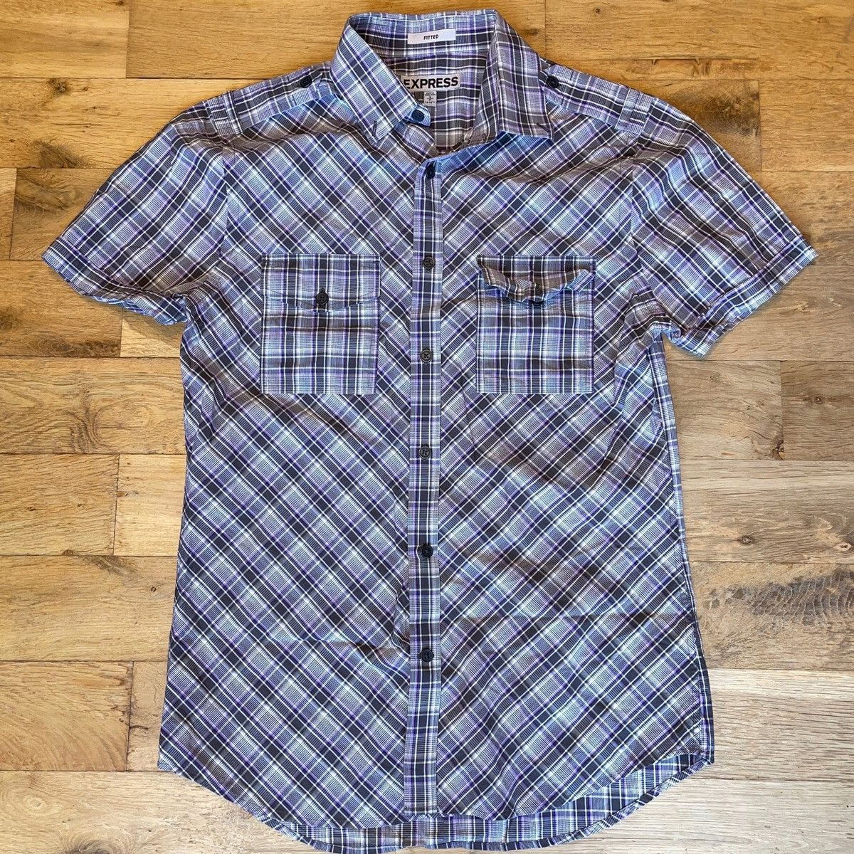 Express × Vintage Express mens fashionable shirt plated size S vintage Size US S / EU 44-46 / 1 - 1 Thumbnail