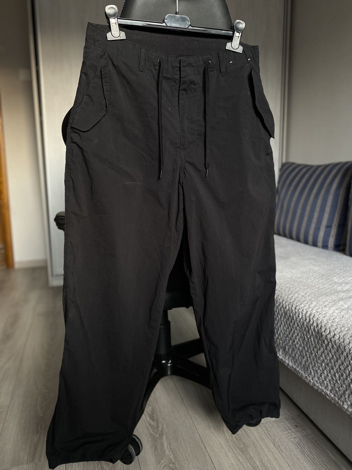 Uniqlo Cargo military black pants regular Size US 30 / EU 46 - 1 Thumbnail