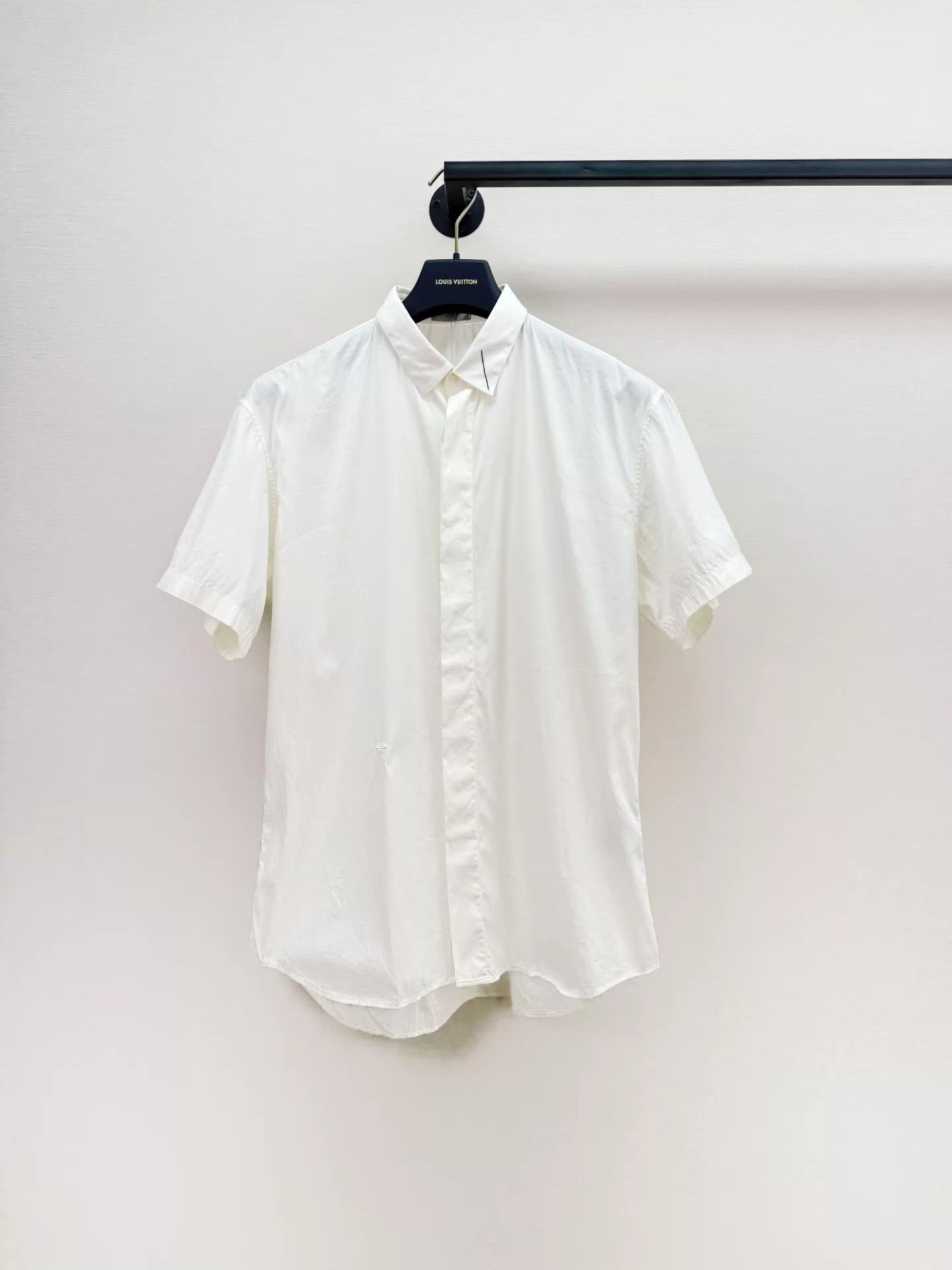 Dior Dior Bee Embroidery Shirt 40 Authentic Size US M / EU 48-50 / 2 - 1 Thumbnail