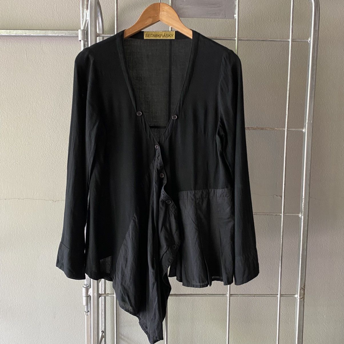 Designer × Japanese Brand SEDMIKRASKY Black Draped Asymmetric Blouse Size L / US 10 / IT 46 - 25 Thumbnail