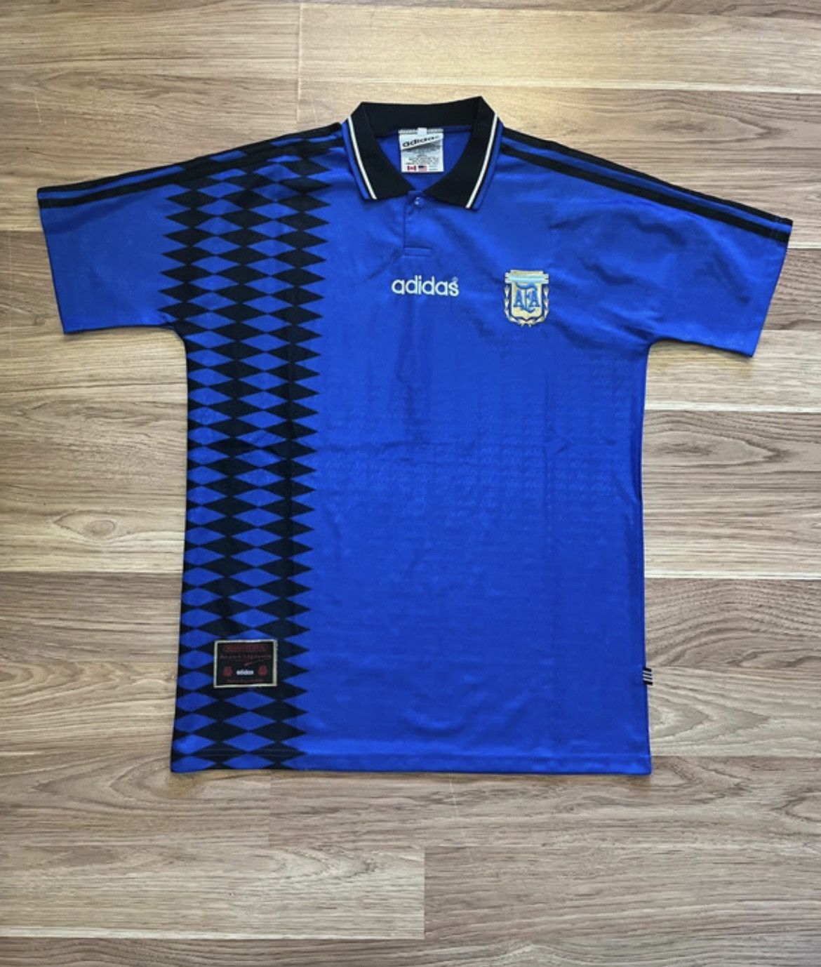 Adidas × Vintage Football soccer Argentina 94/95 Adidas 90s Size US L / EU 52-54 / 3 - 1 Thumbnail