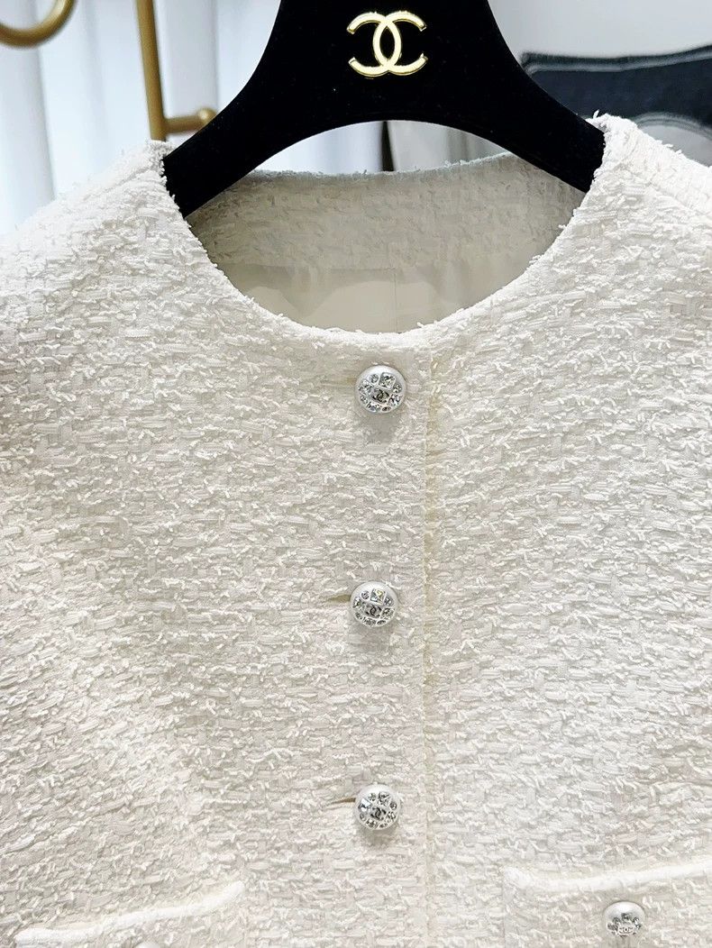 Chanel Chanel 23S spring and summer white classic round-neck whit Size XS / US 0-2 / IT 36-38 - 4 Thumbnail