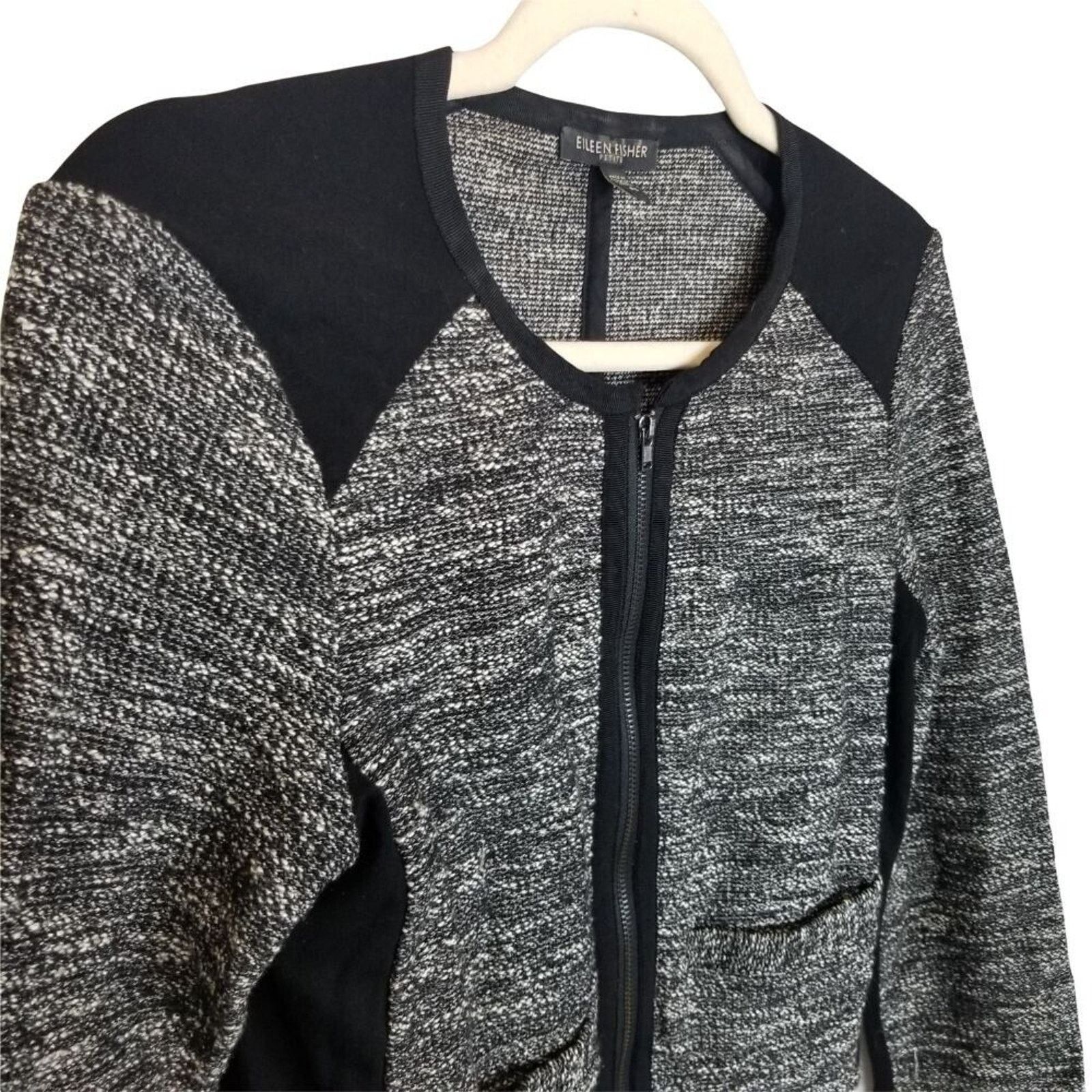 Eileen Fisher Eileen Fisher Tweed Blazer Cropped Jacket Full Zip Size PS Size S / US 4 / IT 40 - 6 Thumbnail