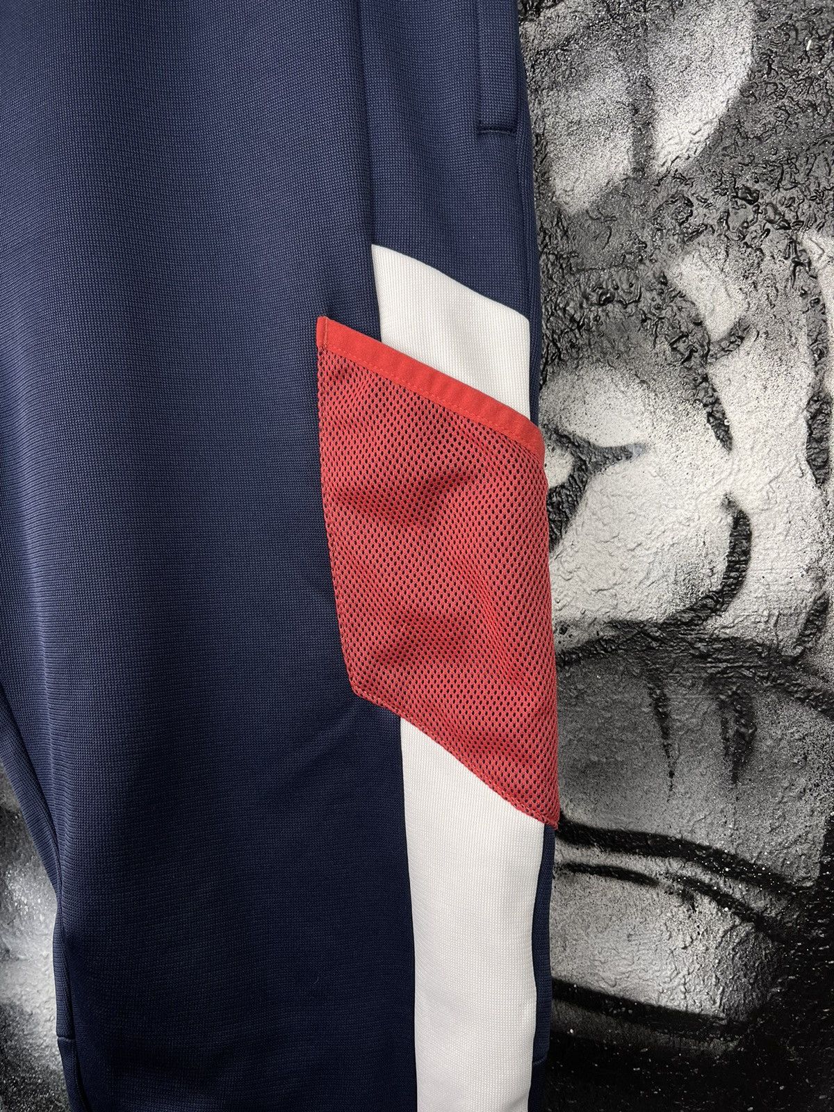 Tommy Hilfiger Tommy Hilfiger Sport Track Pants Men’s Size Large Size US 34 / EU 50 - 6 Thumbnail