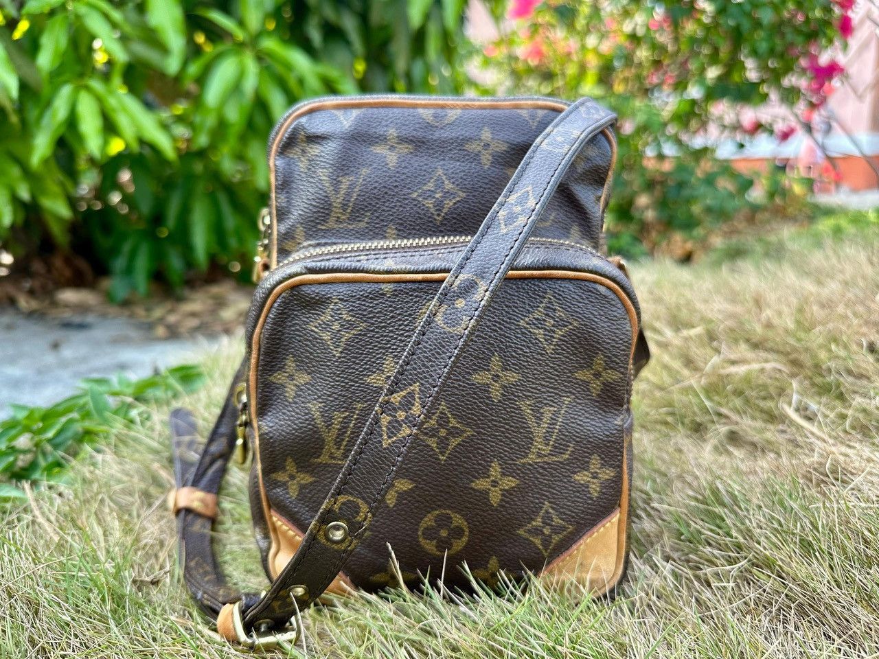 バッグ Louis Vuitton x Nigo Amazone Sling Bag Louis Vuitton x Nigo Amazone Sling Bag Damier Ebene Giant Brown in