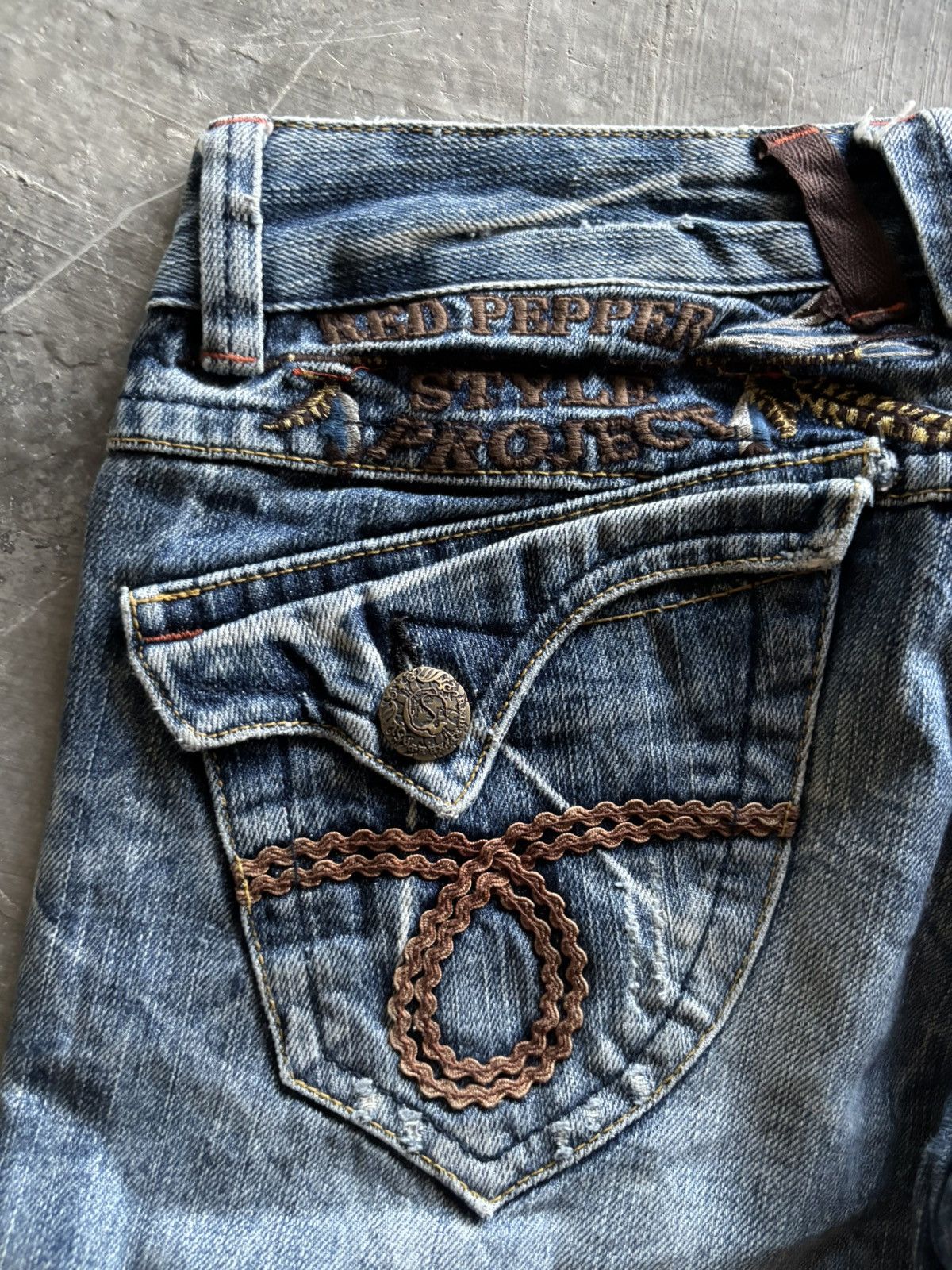 Hysteric Glamour RED PEPPER flare low rise japanese denim faded whiskered Size US 28 / EU 44 - 16 Thumbnail