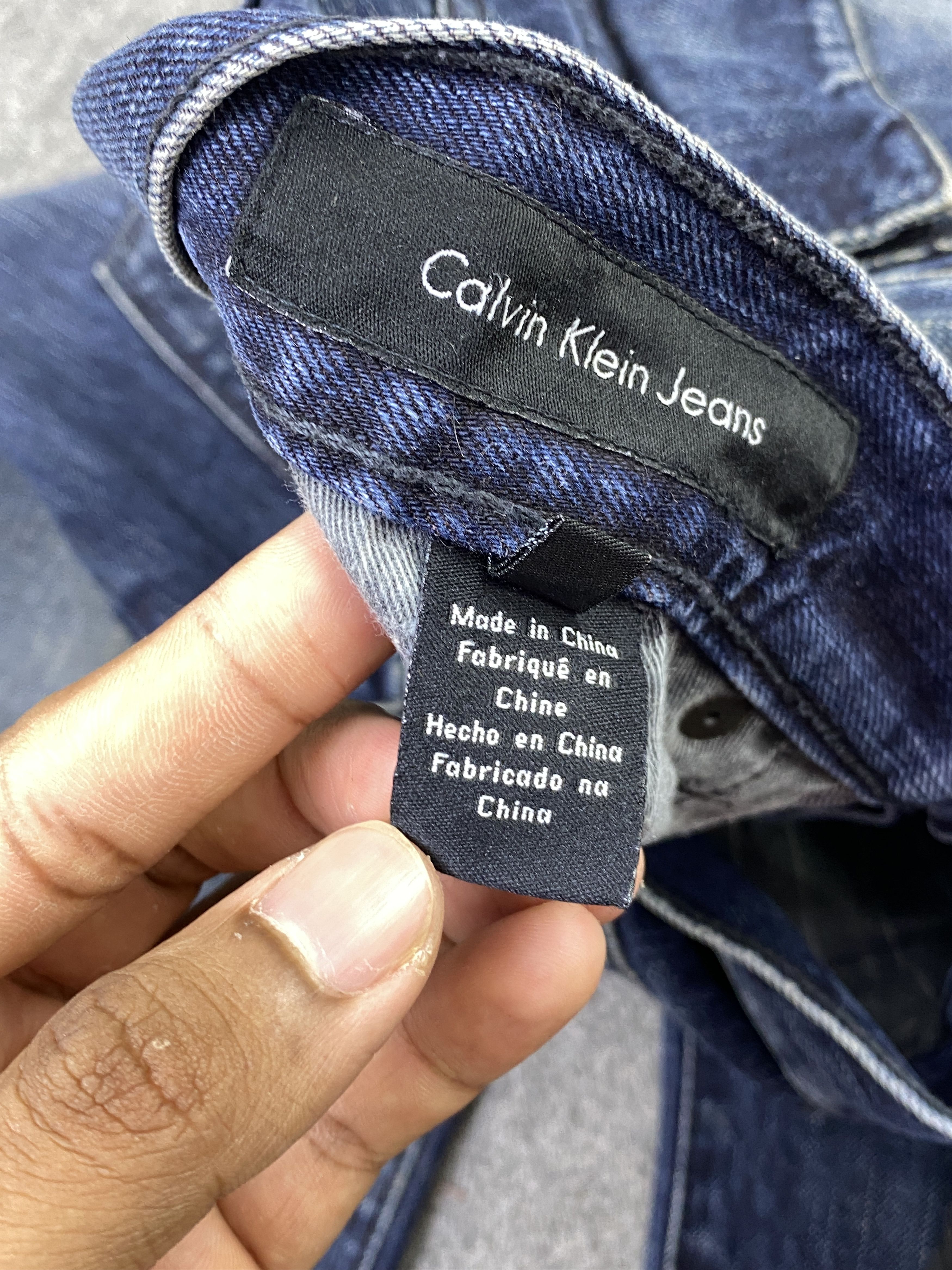 Calvin Klein Vintage Calvin Klein Jeans Faded Blue Denim DP2879 Size US 34 / EU 50 - 15 Thumbnail