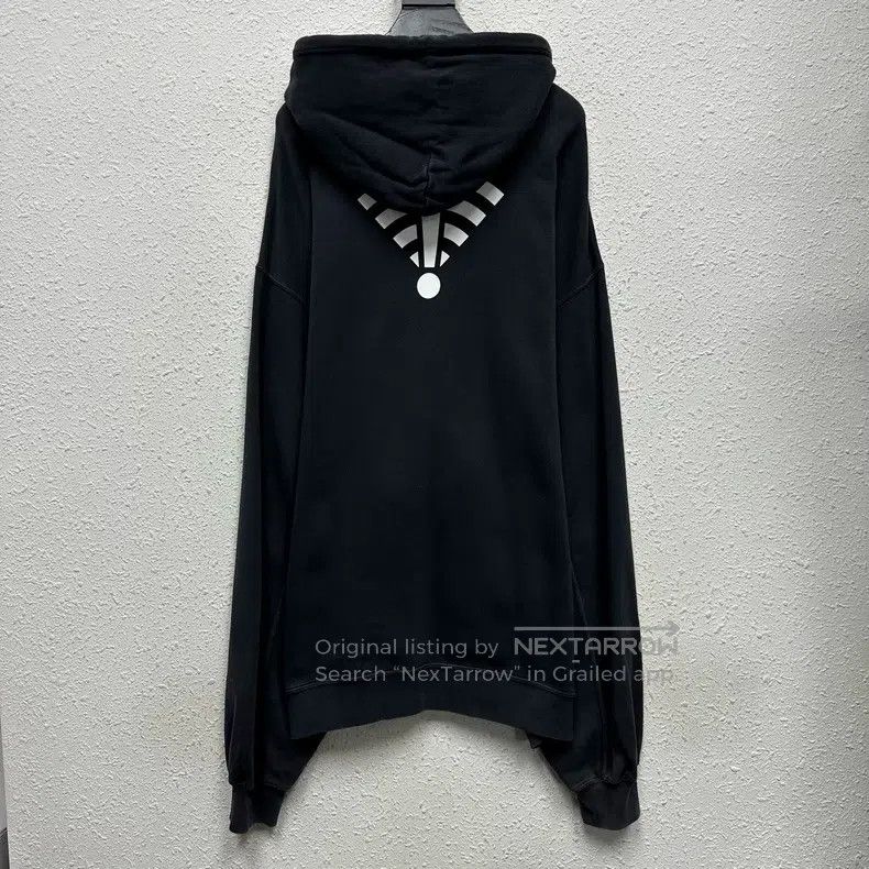 Balenciaga Balenciaga Arrow WiFi Pattern Washed Hoodie Size US L / EU 52-54 / 3 - 2 Thumbnail