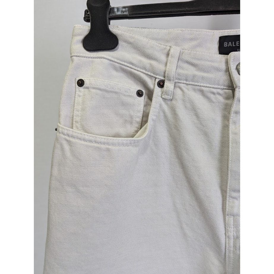 Balenciaga o1rshd1 Loose Fit Jeans White Denim in Cream Size US 26 / EU 42 - 6 Thumbnail