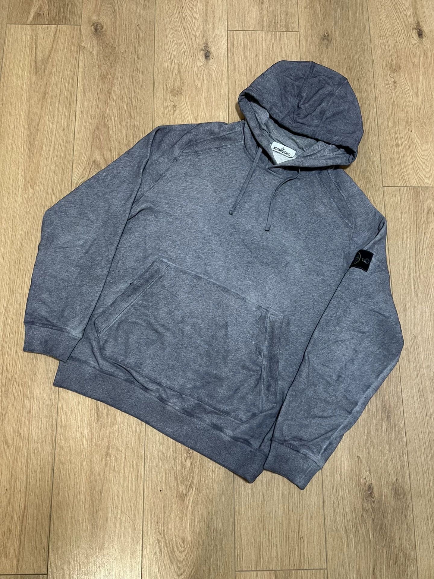 Stone Island tie-dye hooded sweatshirt in gray Size US XL / EU 56 / 4 - 1 Thumbnail