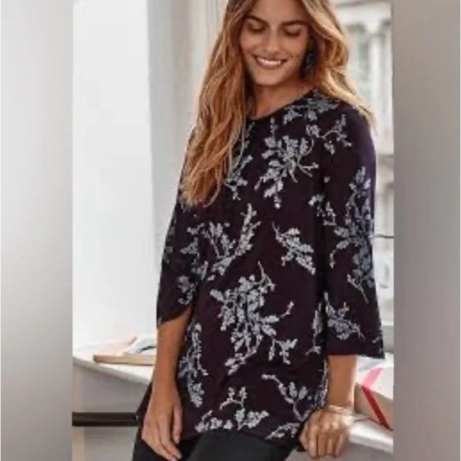 J. Jill J.JILL WEAREVER SHIRRED-NECKLINE TUNIC IN RADICCHIO TRAILING BUNCHES - Size L - Purple - Tunic - Womens Size L / US 10 / IT 46 - 2 Thumbnail