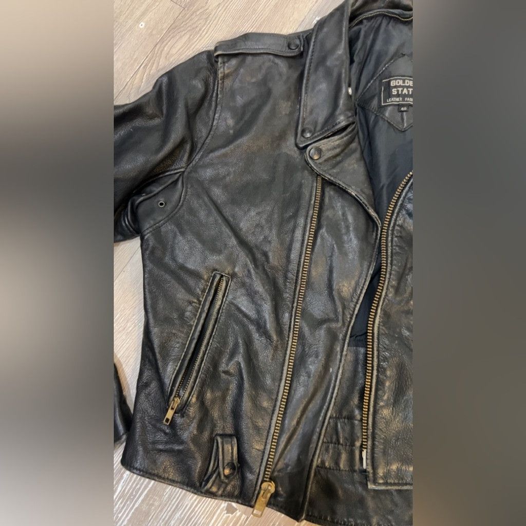 Other Vintage Classic Black bikers distressed heavy duty Leather Size US M / EU 48-50 / 2 - 4 Thumbnail