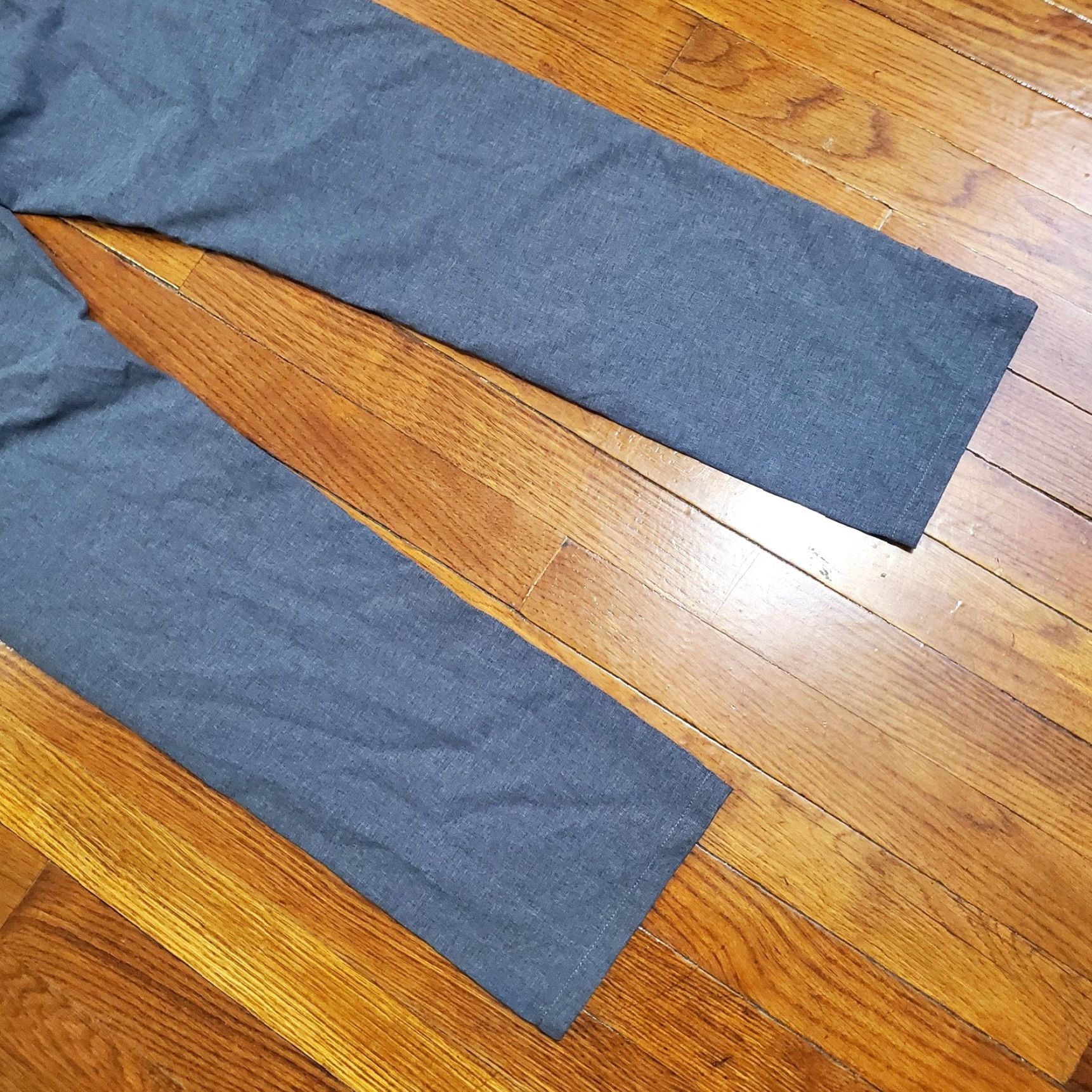 TravisMathew TravisMathew Pants Mens 30 Gray Performance Stretch 5-Pocket Golf Casual Khakis Shirt? Size US 30 / EU 46 - 2 Thumbnail