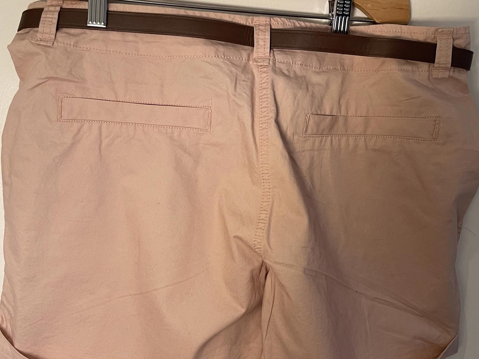 Sci-Fi Fantasy F&F salmon turnup shorts Size 36" / US 14 / IT 50 - 5 Thumbnail