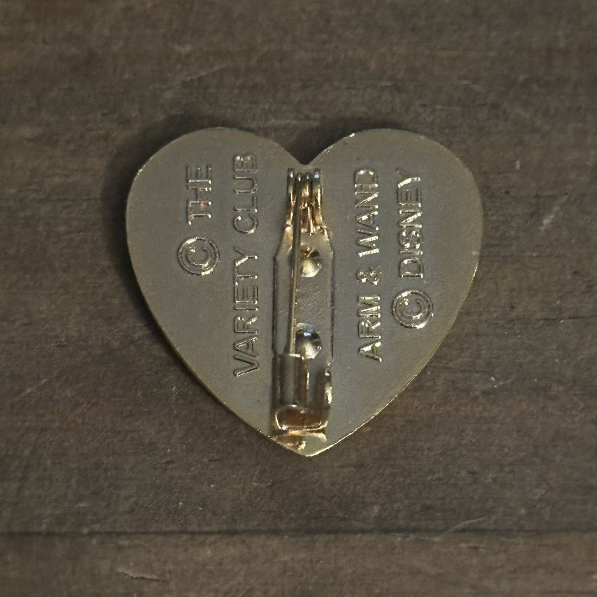 Disney Vintage Disney Arm & Wand heart pin Size ONE SIZE - 2 Thumbnail