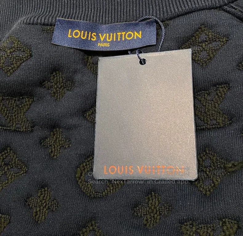 Louis Vuitton Louis Vuitton Blue embossed logo jacket Size US XS / EU 42 / 0 - 5 Thumbnail