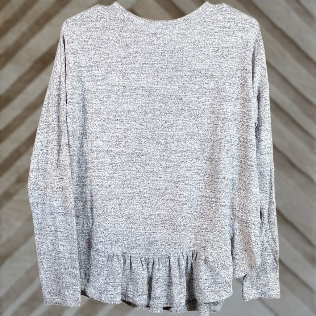 Banana Republic Banana Republic Women's Sweater Gray Long Sleeve Puplum Knit Crew Neck S Regular Size S / US 4 / IT 40 - 1 Thumbnail