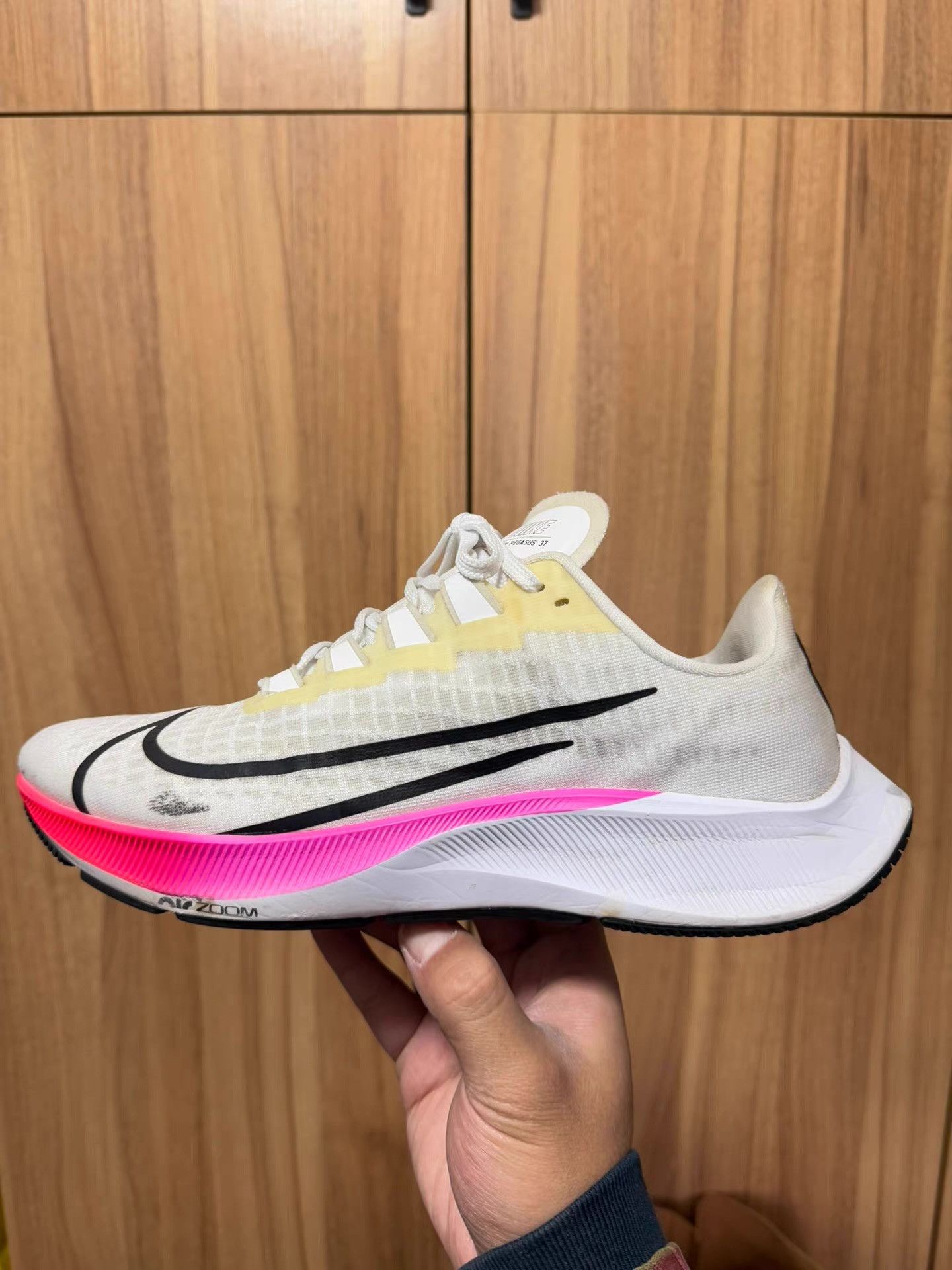 Nike Nike Pegasus 37 professional low-top running shoes Ｑ20 Size US 8 / EU 41 - 1 Thumbnail