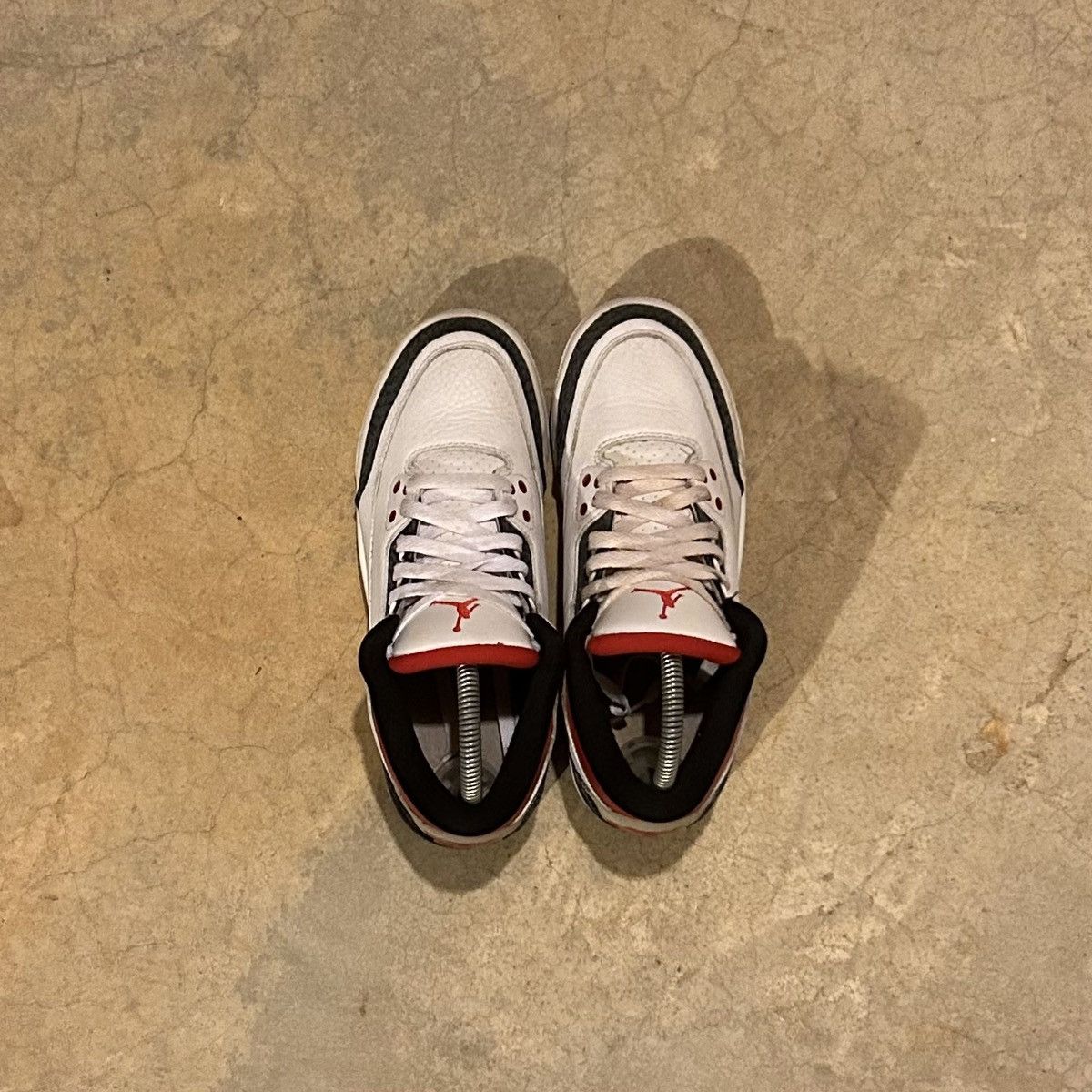 Jordan Brand Air Jordan 3 Retro SE Fire Red Denim 2020 US 6 Size US 6 / EU 39 - 9 Thumbnail