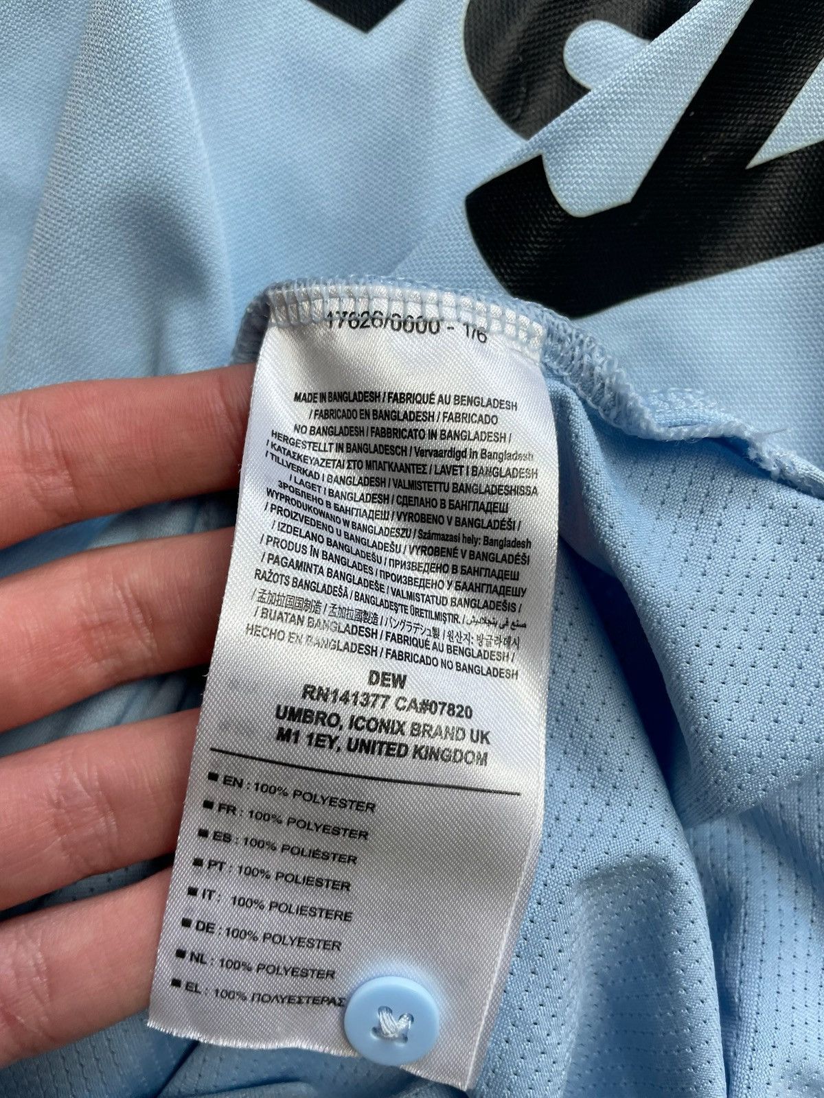 Umbro × Vintage Vintage Umbro West Ham United soccer jersey blue away L Size US L / EU 52-54 / 3 - 4 Thumbnail