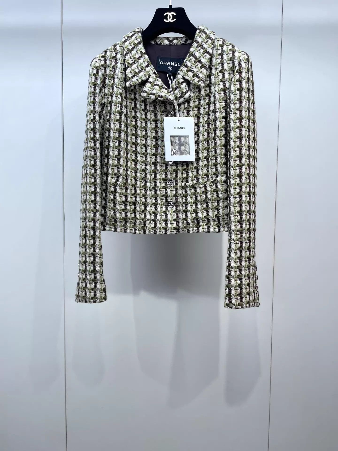 Chanel Chanel 23A Dakar MustardGreen Colorblock Silver Jkt 40 99NWT Size M / US 6-8 / IT 42-44 - 1 Thumbnail