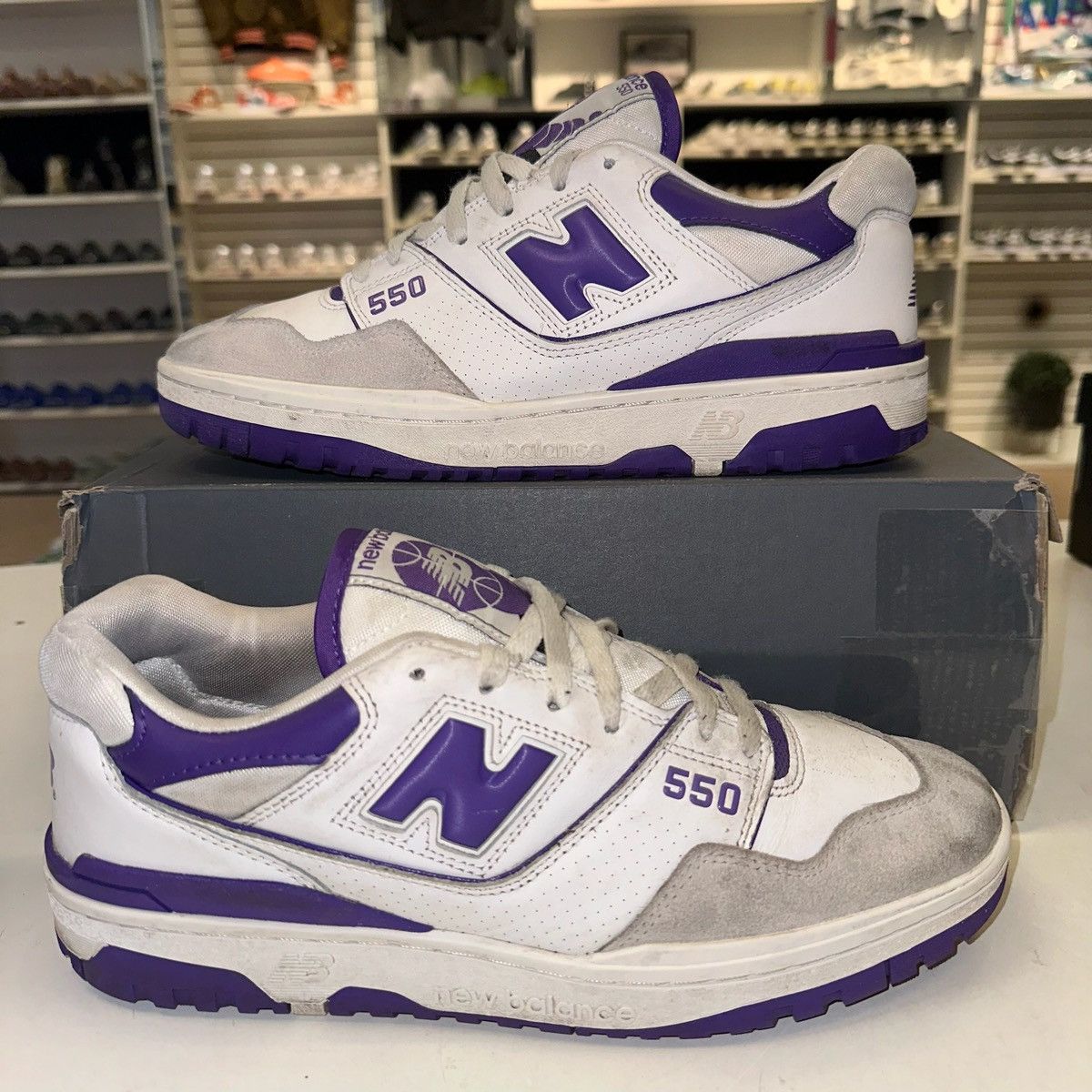 New Balance Size 10.5 - New Balance 550 White/Purple 2021 - BB550WR1 Size US 10.5 / EU 43-44 - 1 Thumbnail