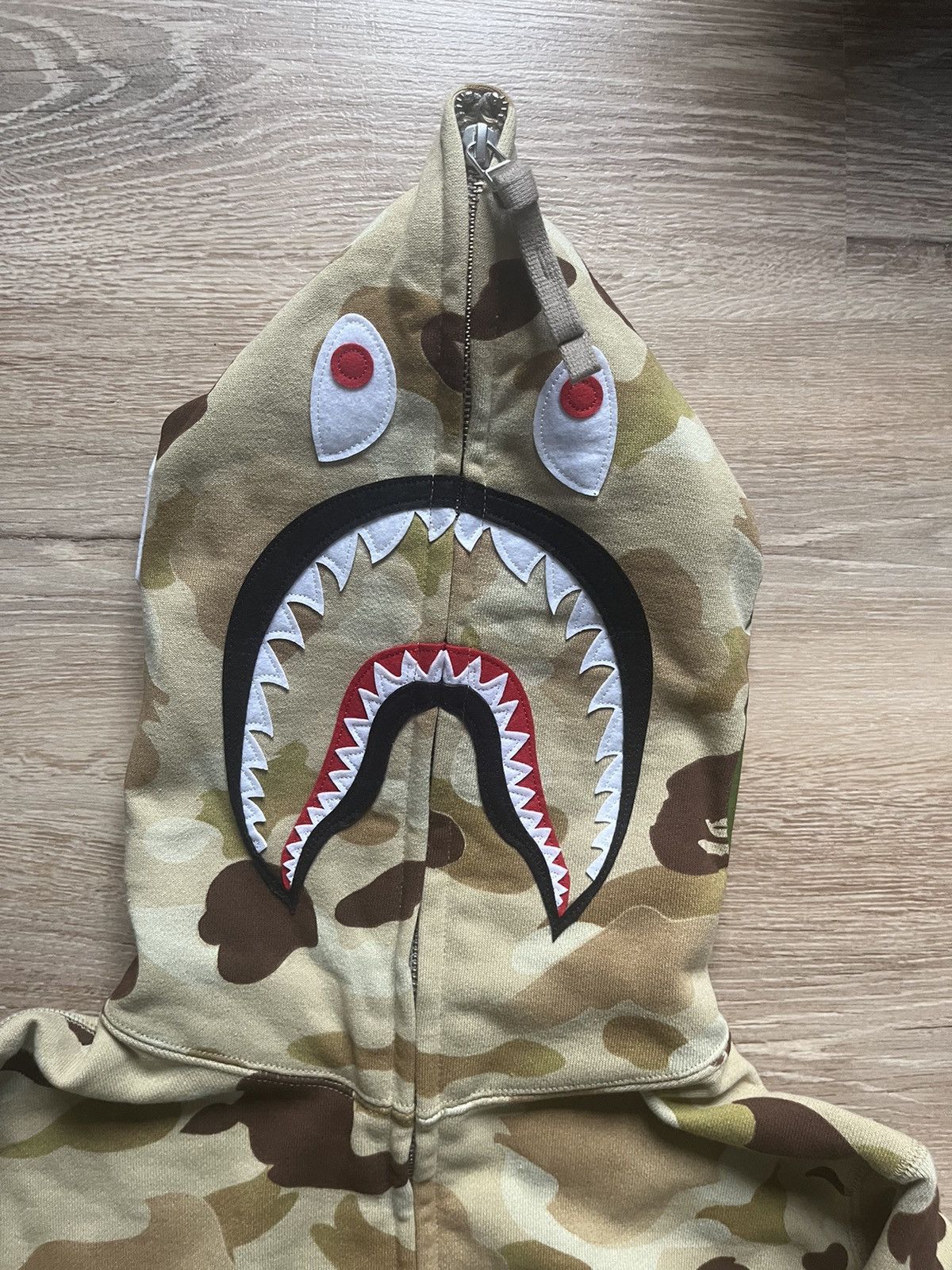 Bape Babe shark camo hoodie luxury designer streetwear y2k rare Size US S / EU 44-46 / 1 - 7 Thumbnail