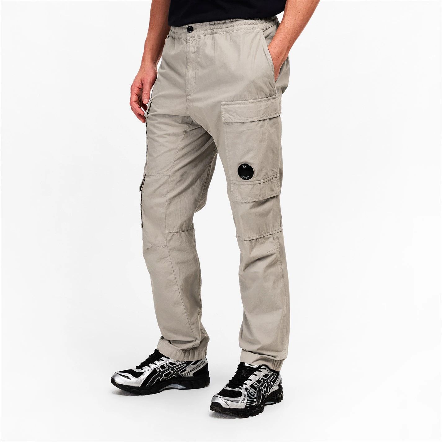 C.P. Company o1g2r1mq0426 Micro Reps Cargo Trousers in Grey Size US 36 / EU 52 - 3 Thumbnail