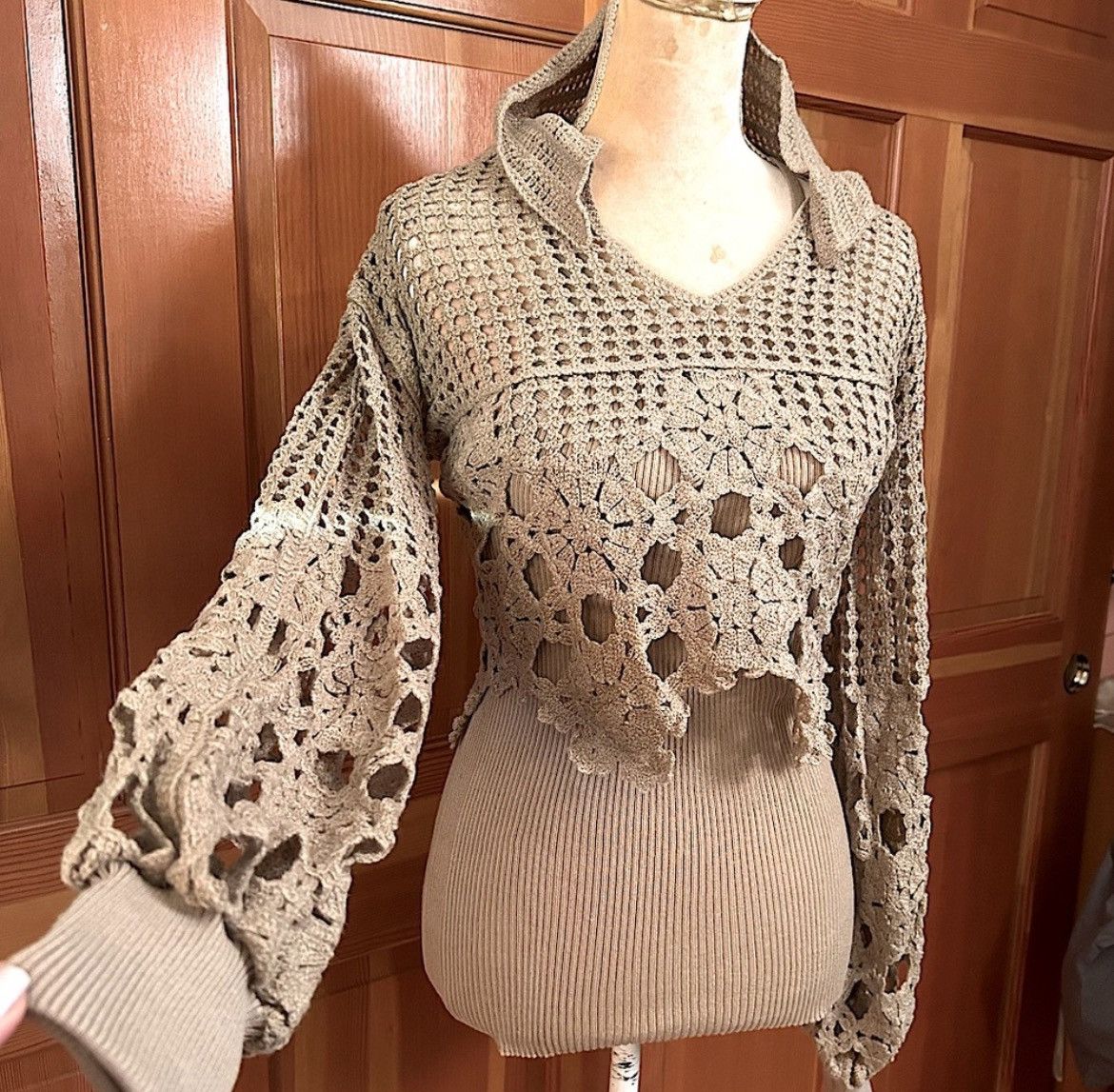 Designer × Other NWT, Lavishly Paris V Neck Loose Patchwork Pullover. Size M / US 6-8 / IT 42-44 - 16 Thumbnail