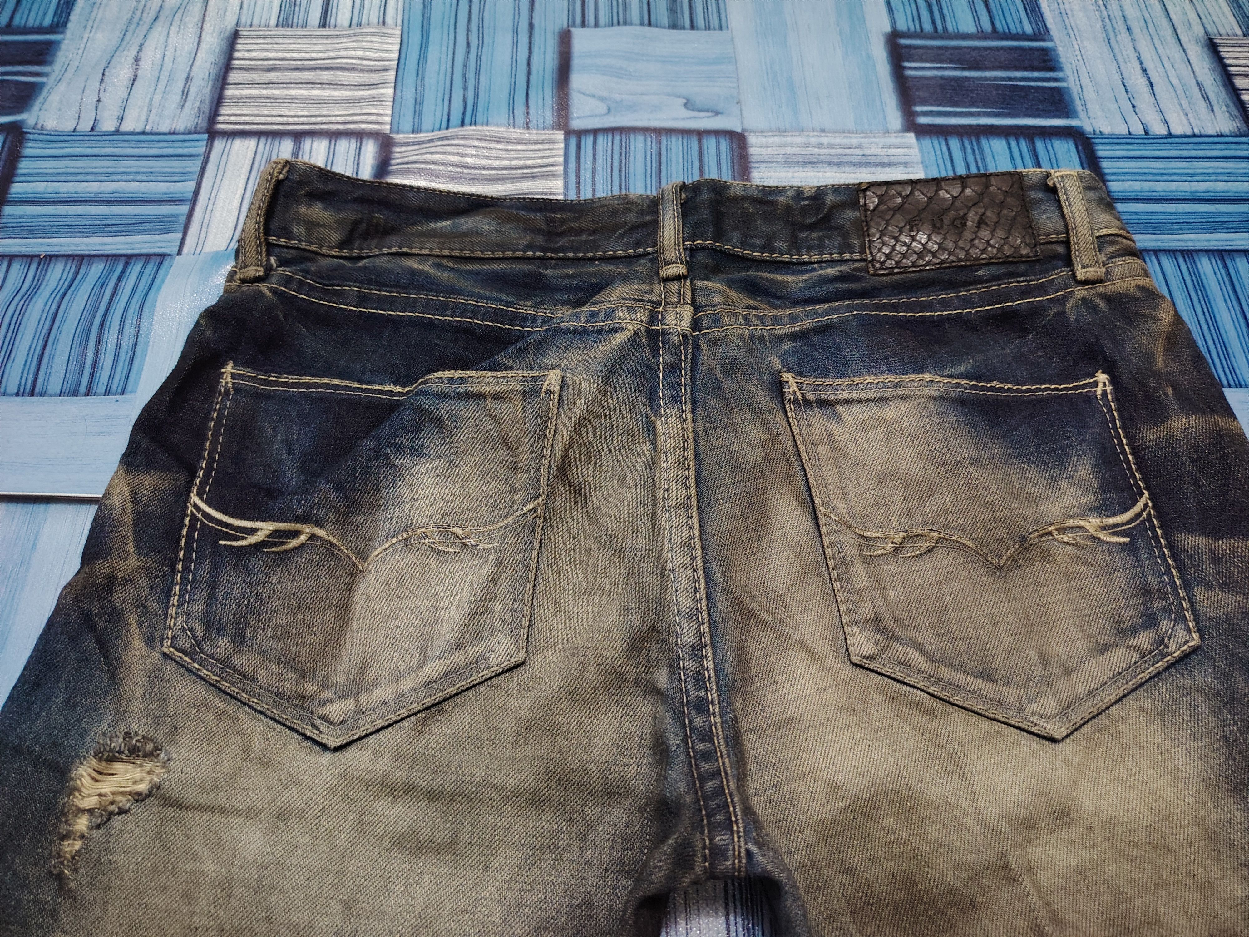 GOSTAR DE FUGA 💥Insane💥Rare💥Fuga Distressed Flared Jeans inspired I6W9 Size US 30 / EU 46 - 14 Thumbnail