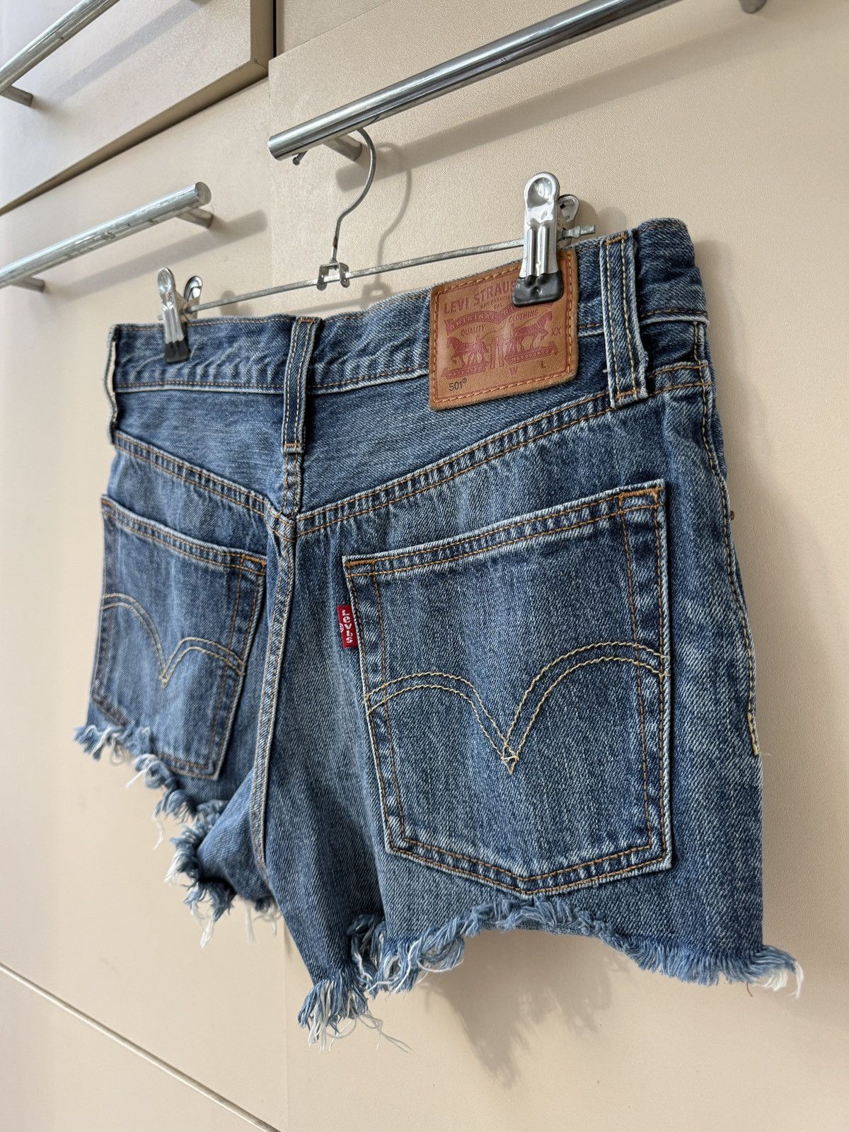Levi's Levis 501 denim shorts high rise WMNS Size 25" / US 0 / IT 36 - 4 Thumbnail