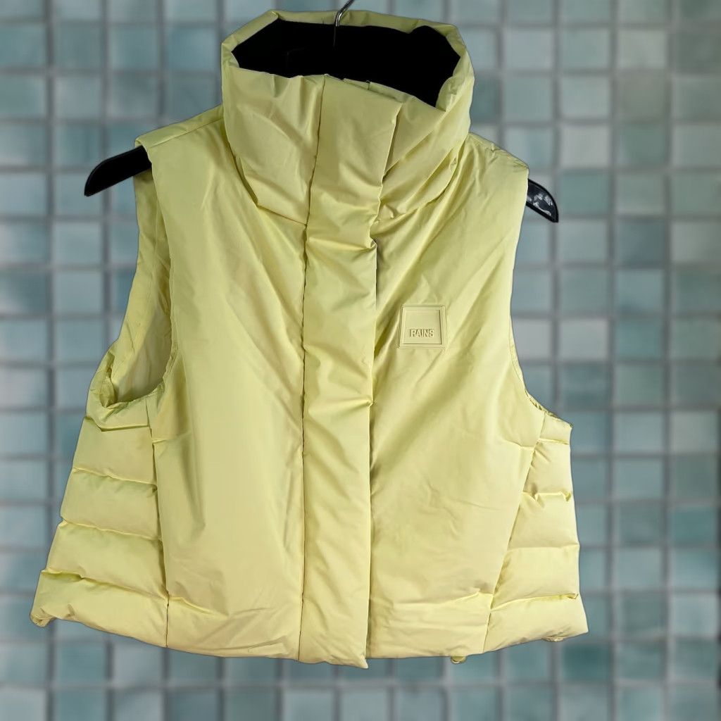 Rains RAINS Women’s Loop W Vest Size M Straw Yellow NWT’s Size M / US 6-8 / IT 42-44 - 1 Thumbnail