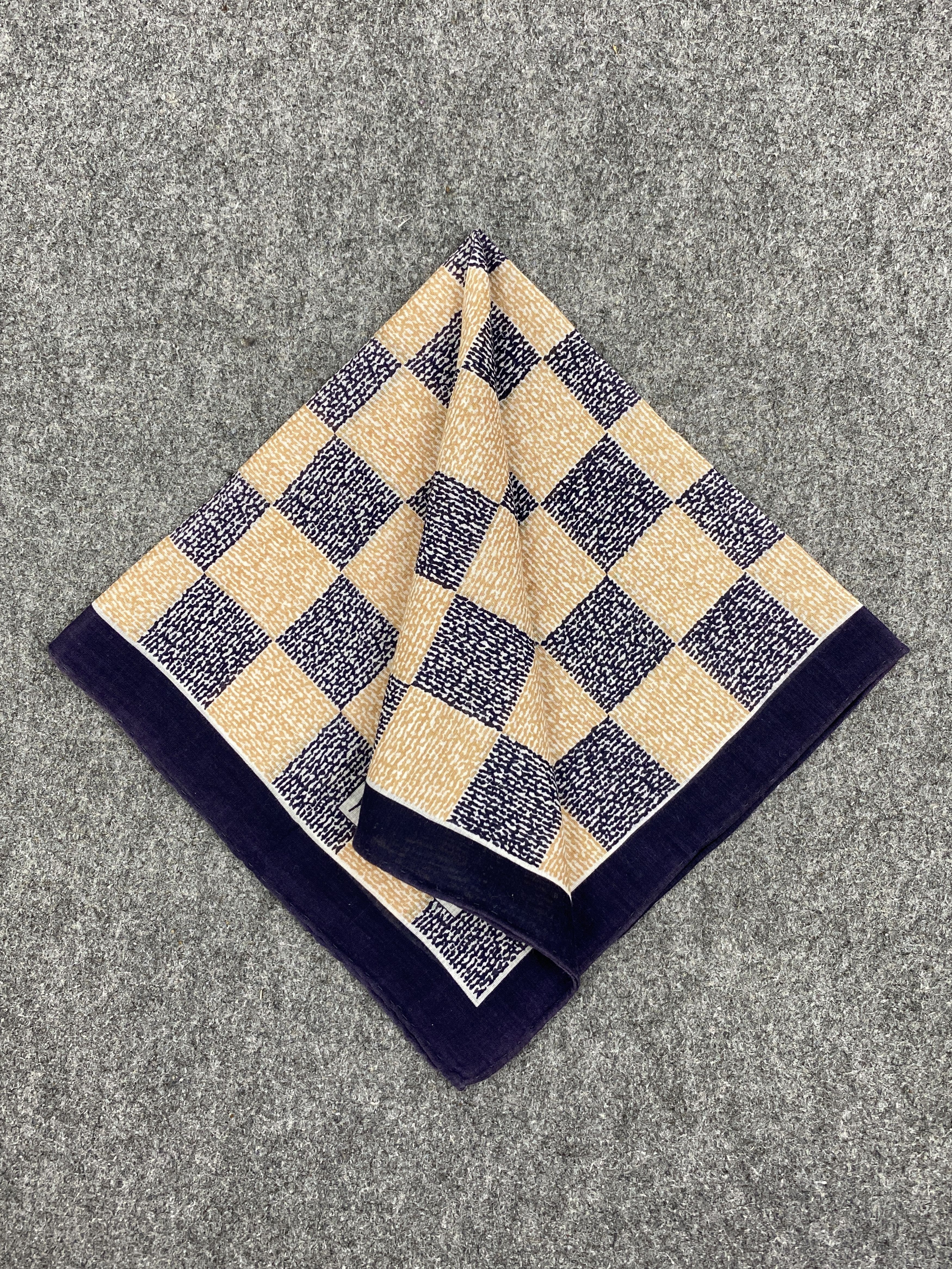 Vintage Yves Saint Laurent Handkerchief / Neckerchief HKC0494 Size ONE SIZE - 3 Thumbnail