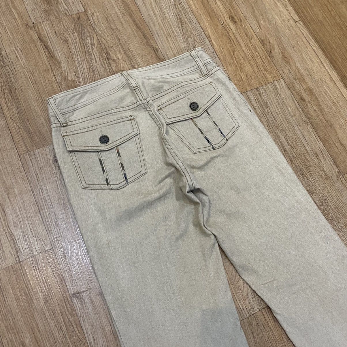 Burberry Burberry London Flare BootCut Pants Size US 26 / EU 42 - 14 Thumbnail