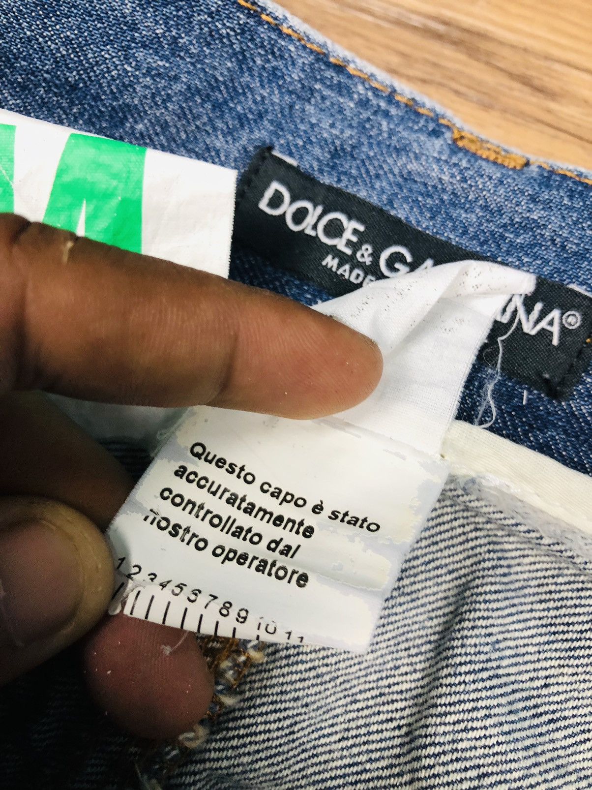 Dolce & Gabbana Dolce & Gabbana Distressed Jeans (33) Size US 44 / EU 60 - 15 Thumbnail