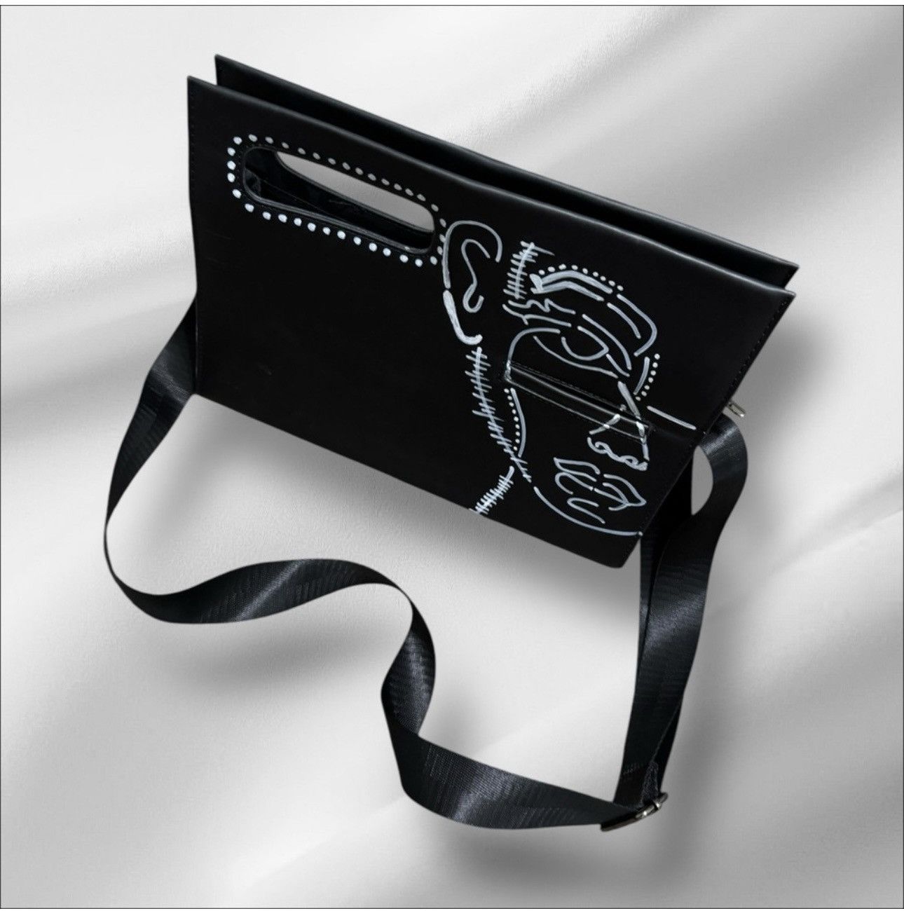 Other Up cycled unisex black handbag clutch cross body Size ONE SIZE - 15 Thumbnail