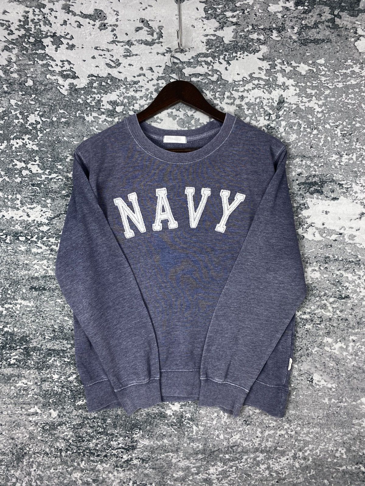 Old Navy Vintage Navy Crewneck Sweatshirts Size US M / EU 48-50 / 2 - 5 Thumbnail