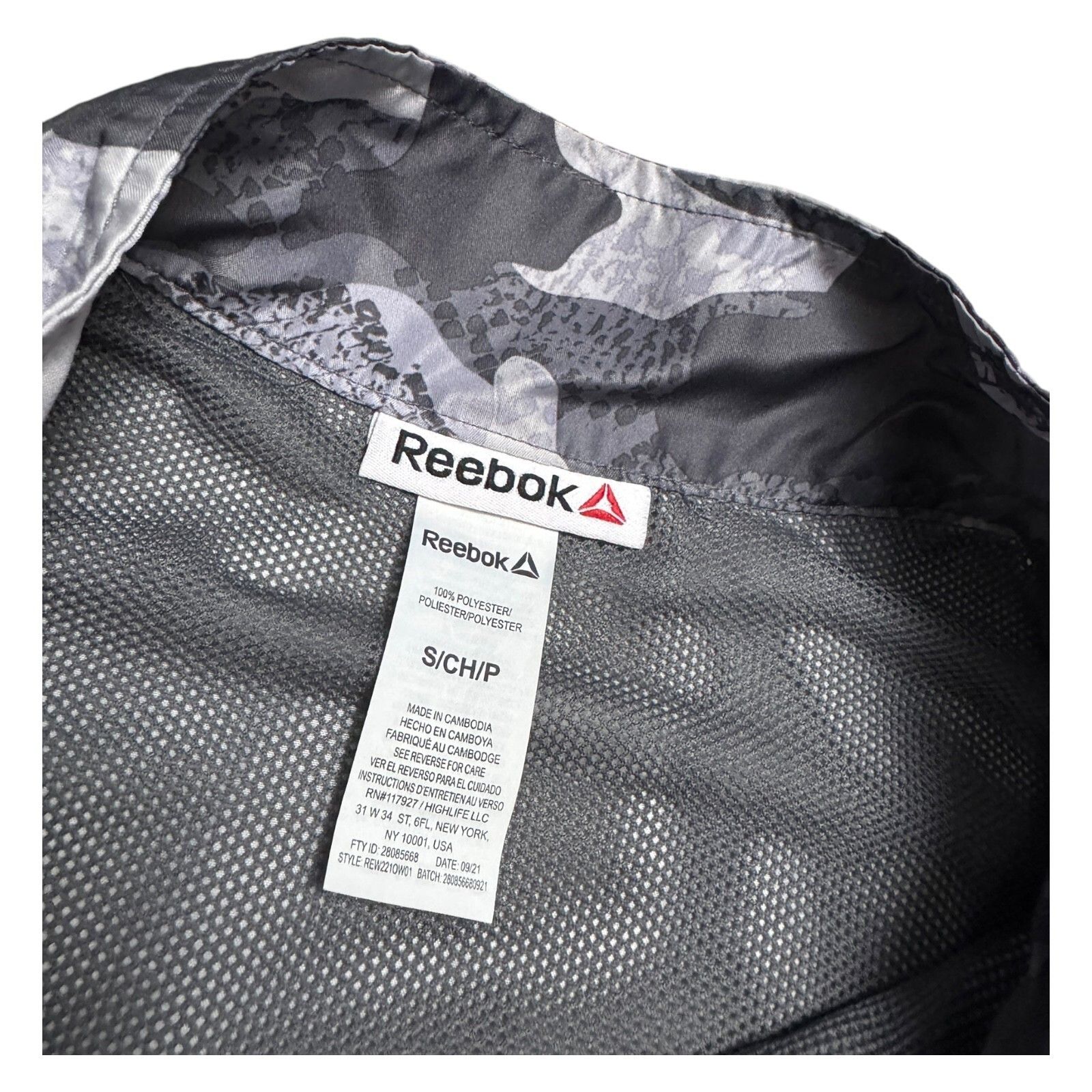 Reebok REEBOK CAMO Lightweight Windbreaker Bomber Jacket Small Size S / US 4 / IT 40 - 4 Thumbnail