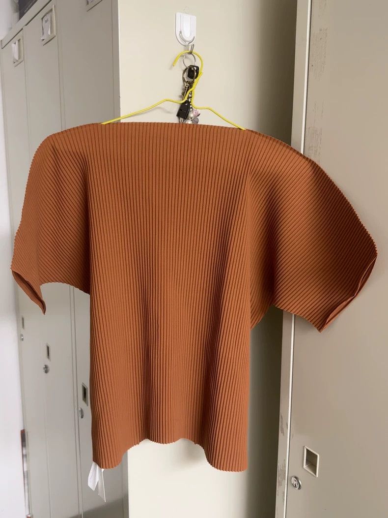 Issey Miyake issey miyake size:one size Brown short-sleeved shirt 2505- Size XXS / US 00 / IT 34 - 1 Thumbnail