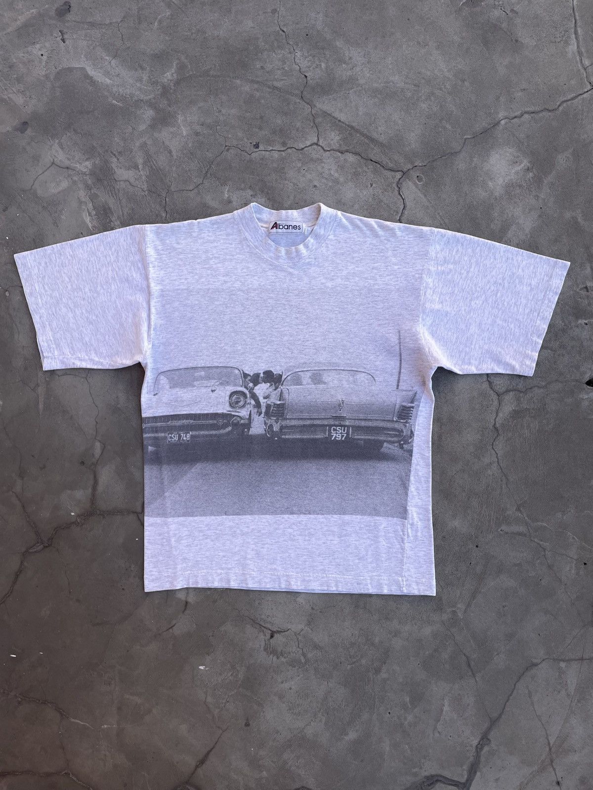 Vintage 1990s Kissing: Vintage Boxy T-Shirt, Double Stitch Size US L / EU 52-54 / 3 - 1 Thumbnail