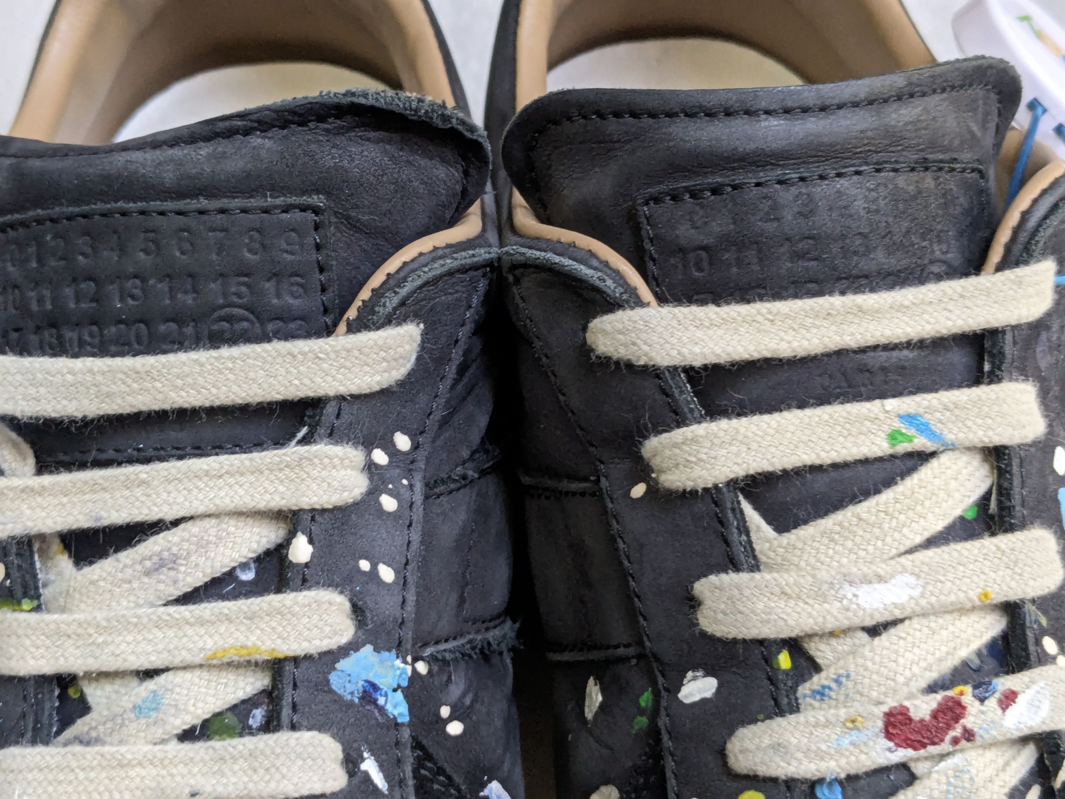Maison Margiela Maison Margiela Replica Black Paint Splatter 11 44 Gum Low Size US 11 / EU 44 - 3 Thumbnail